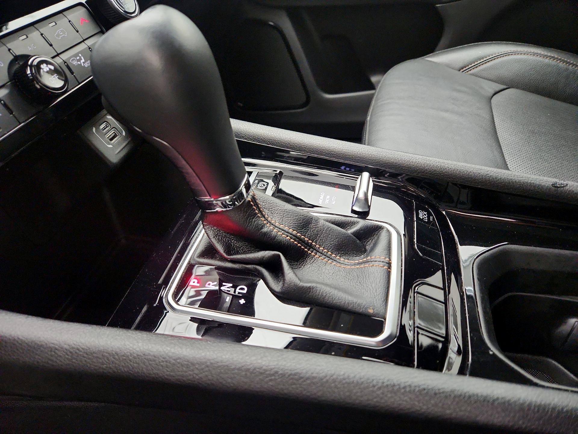 Thumbnail: 2022 Jeep Compass - 17