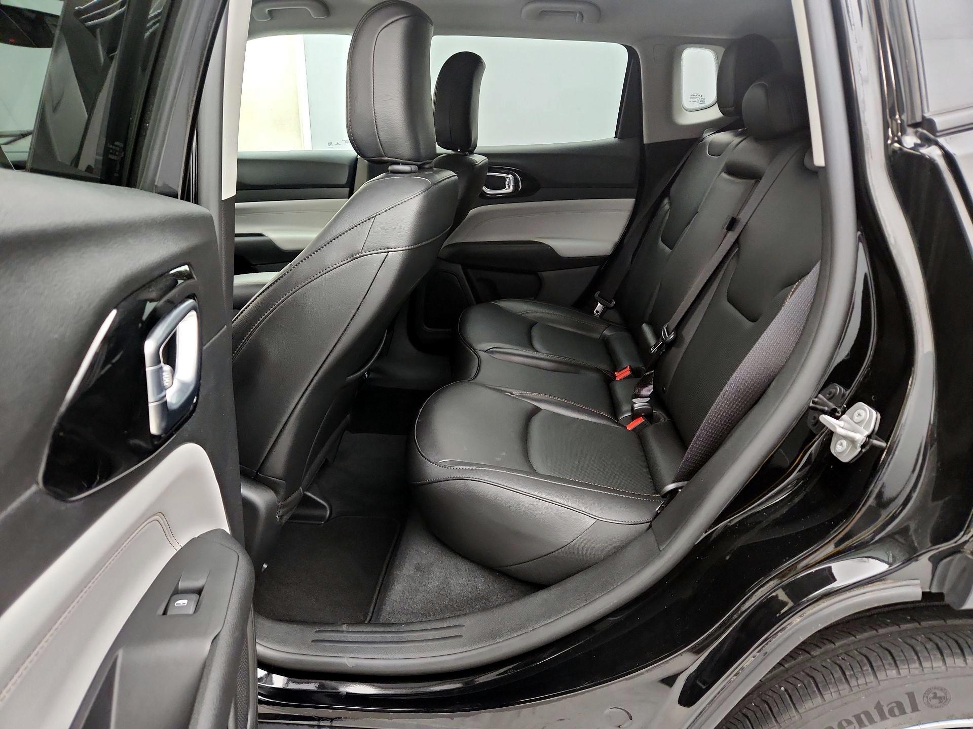 Thumbnail: 2022 Jeep Compass - 19