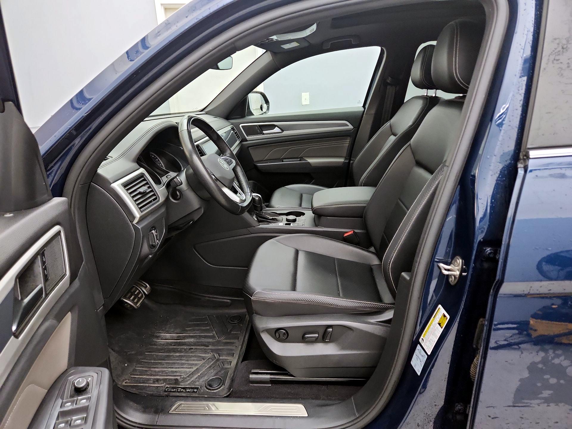 Thumbnail: 2021 Volkswagen Atlas - 11