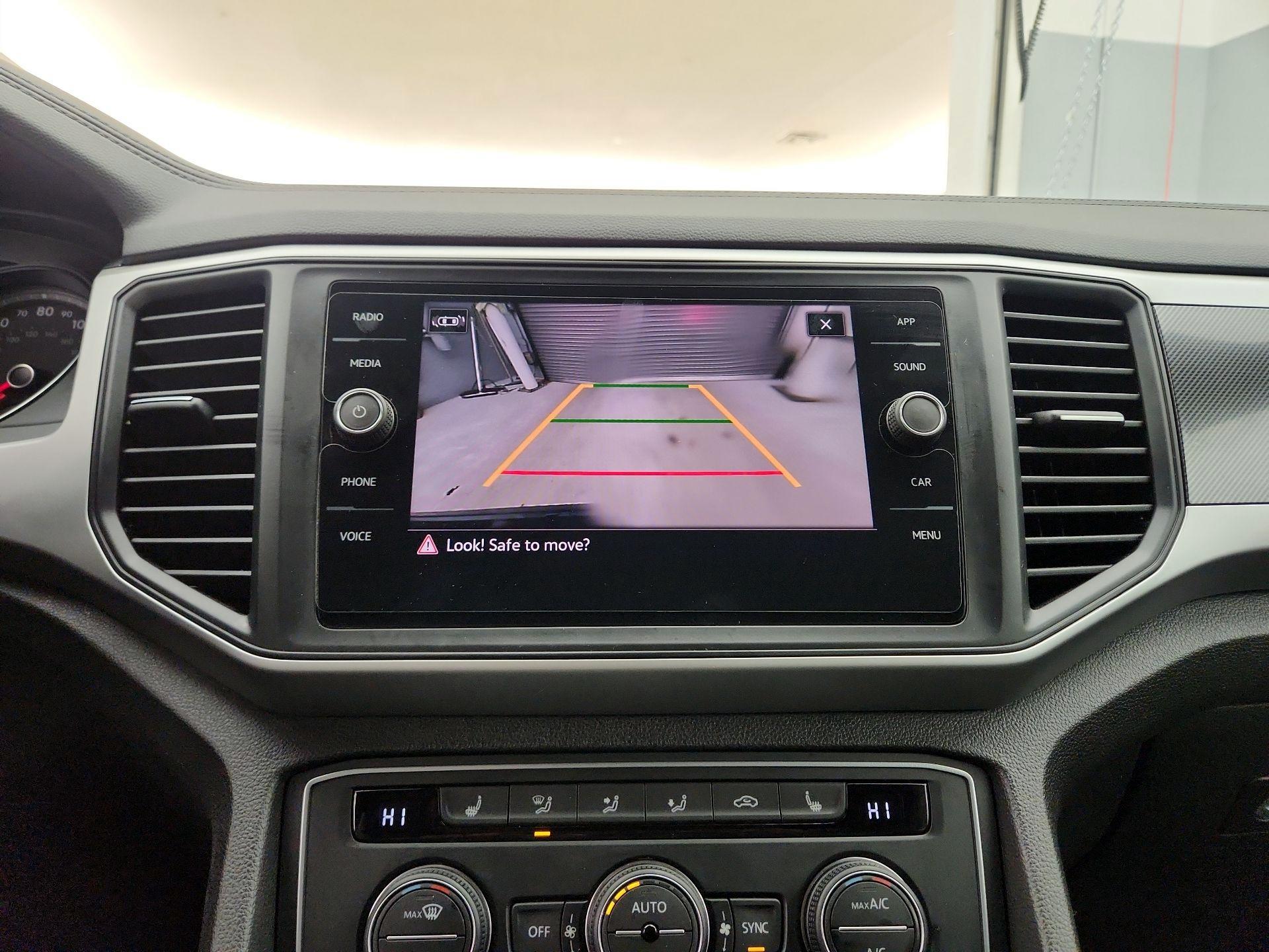 Thumbnail: 2021 Volkswagen Atlas - 14