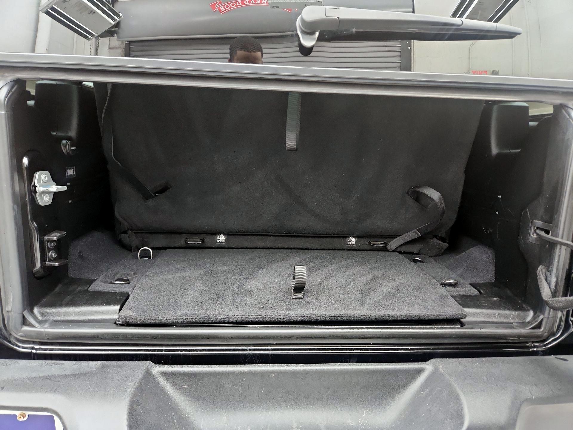 Thumbnail: 2022 Jeep Wrangler - 20