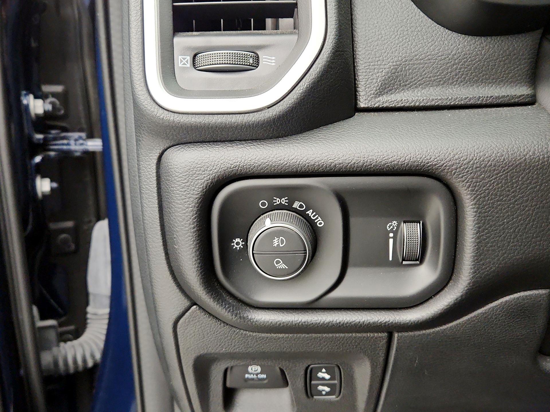 Thumbnail: 2022 RAM 1500 - 13