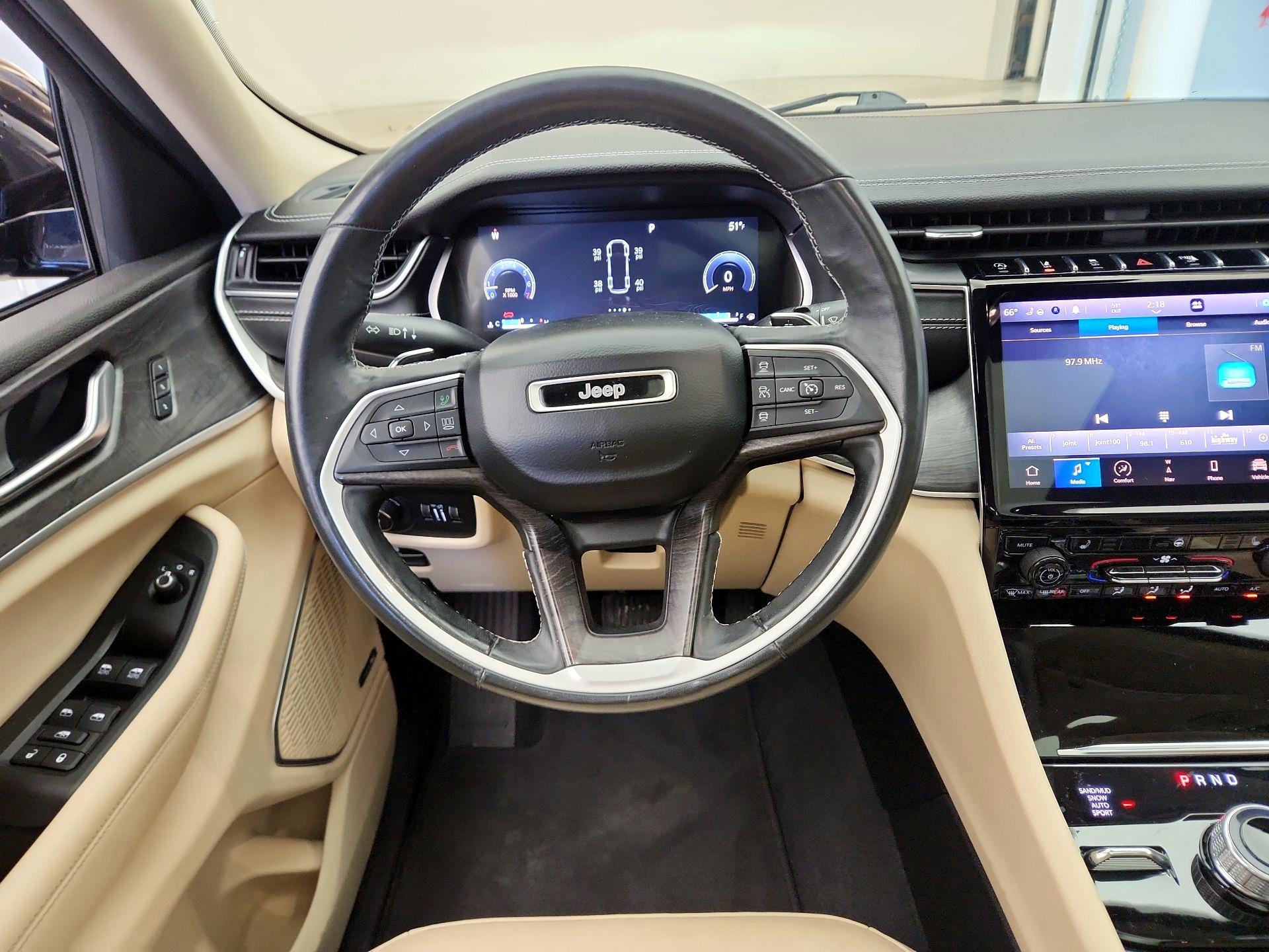 Thumbnail: 2021 Jeep Grand Cherokee L - 10