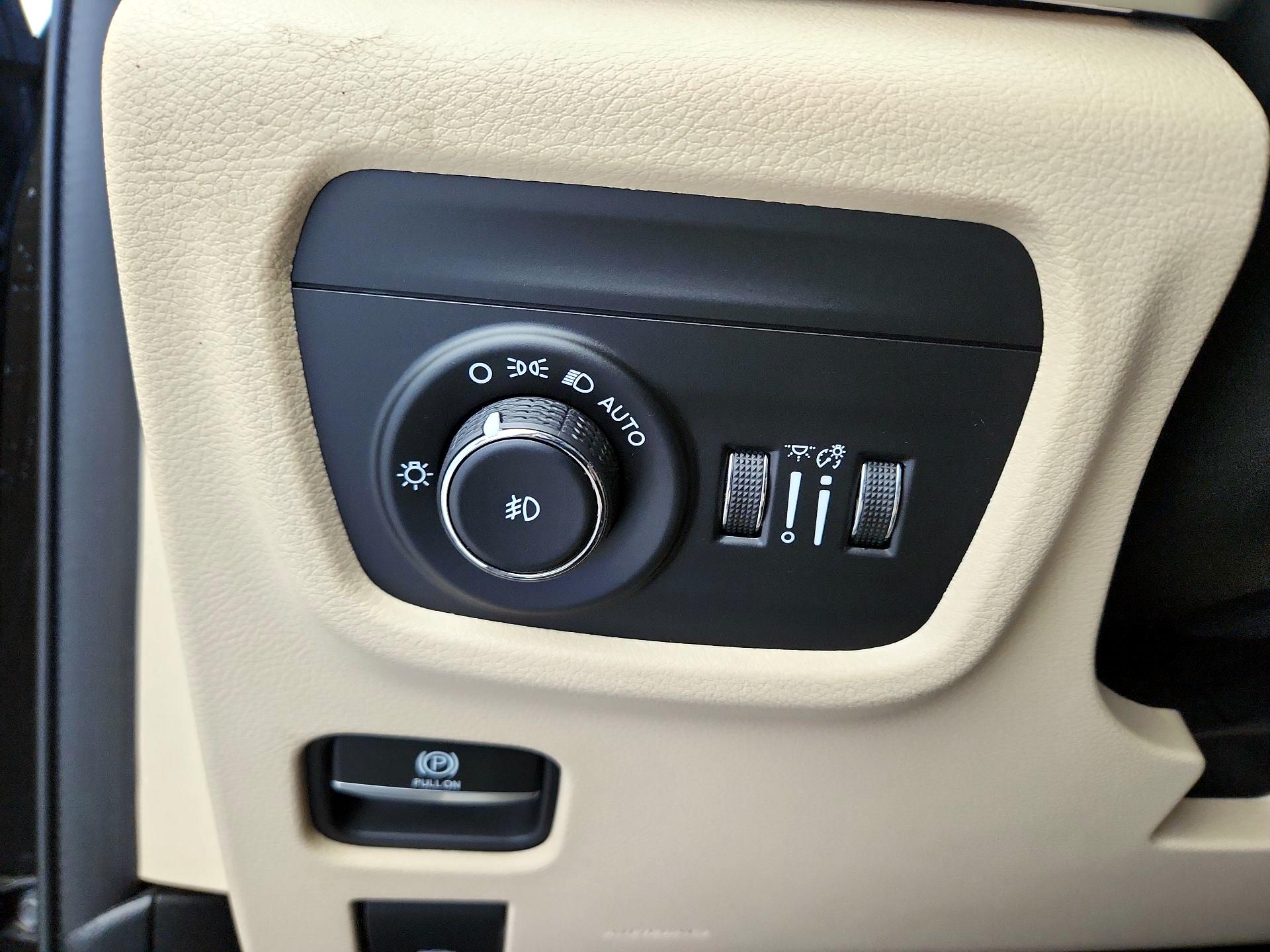 Thumbnail: 2021 Jeep Grand Cherokee L - 13