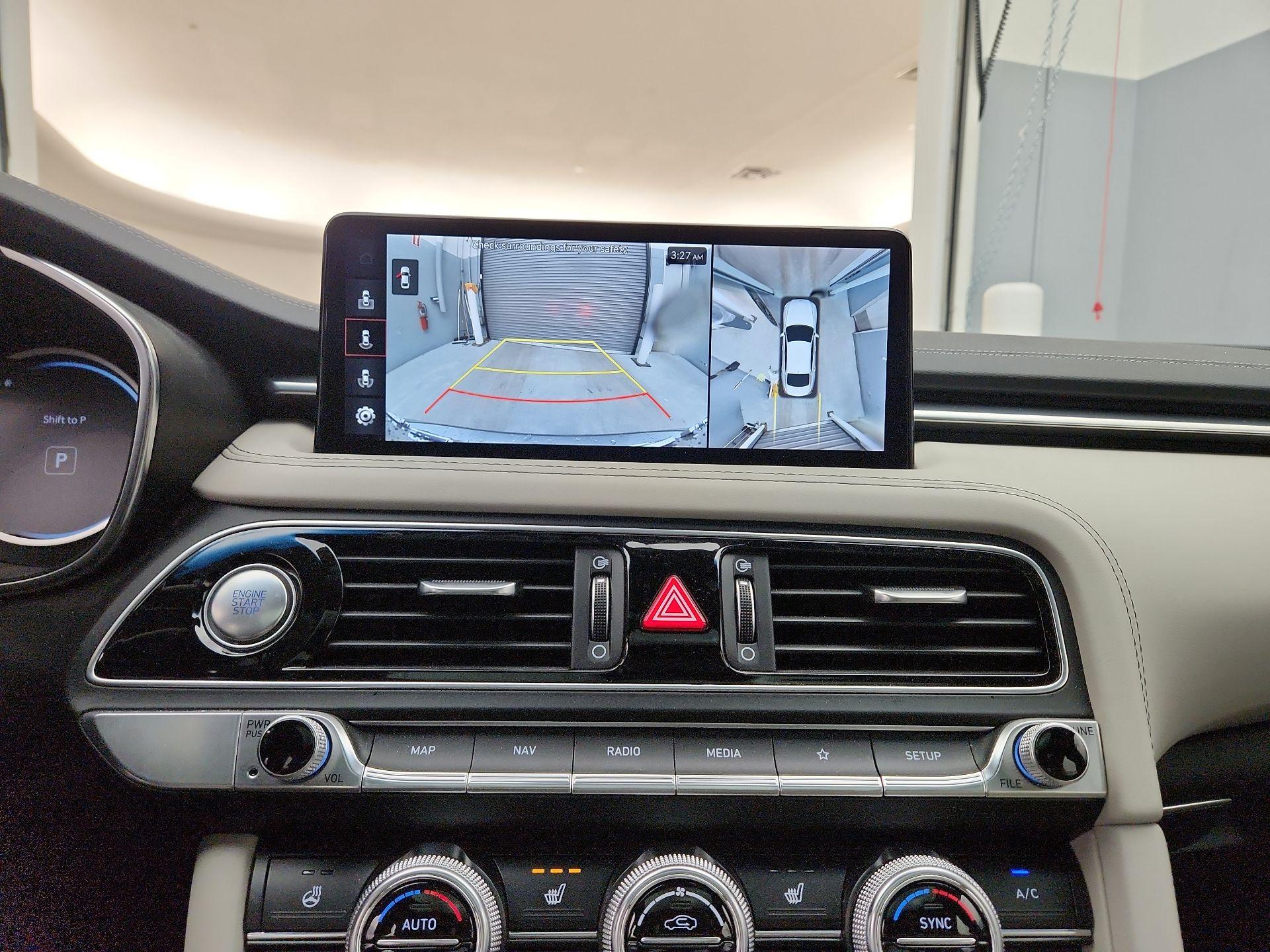 Thumbnail: 2023 Genesis G70 - 15