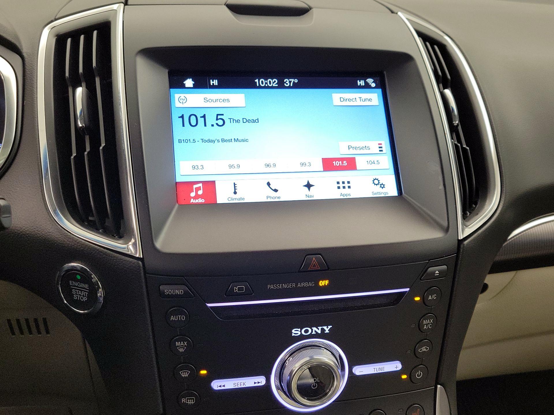 Thumbnail: 2017 Ford Edge - 16