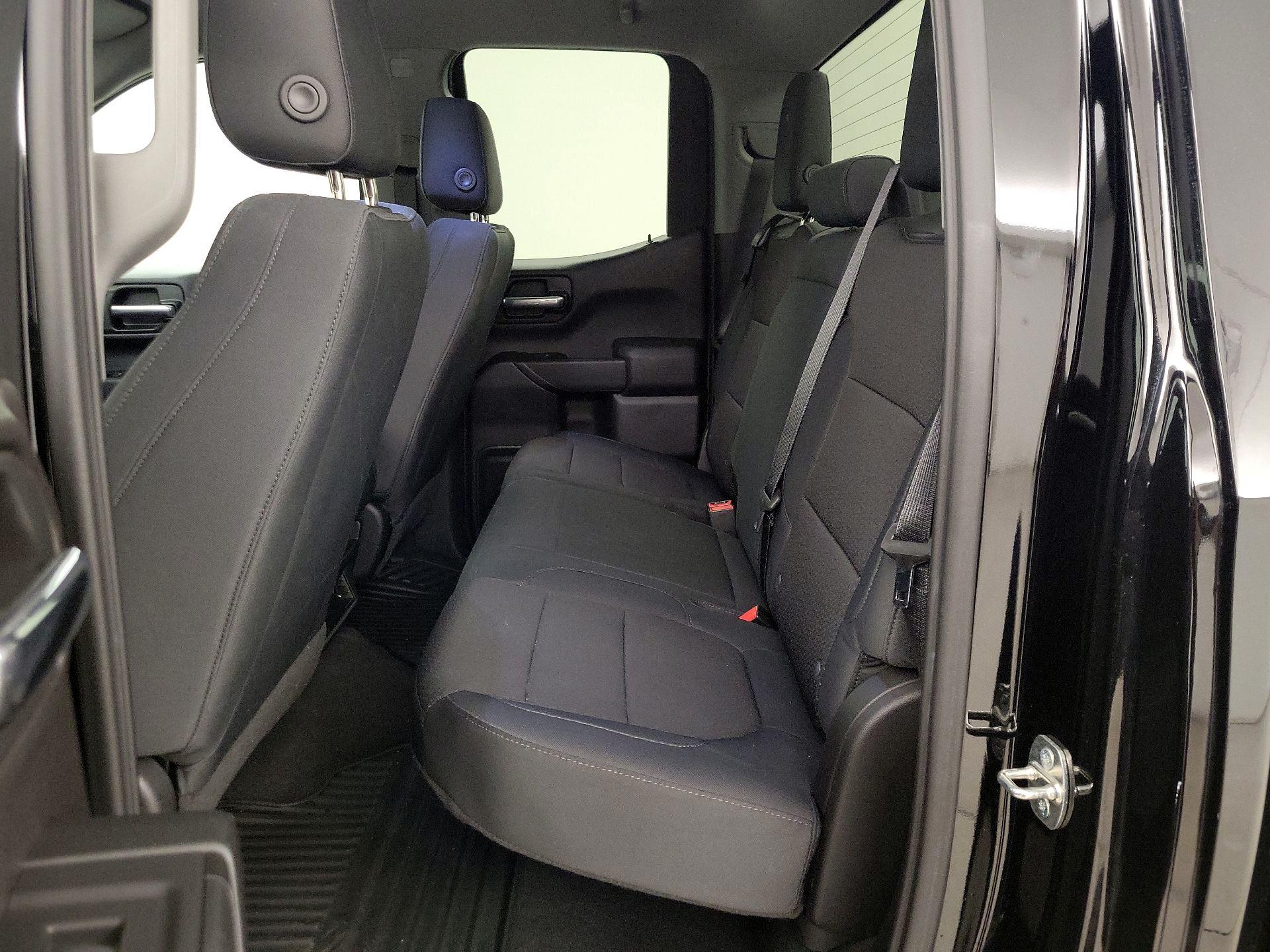 Thumbnail: 2019 Chevrolet Silverado 1500 - 19