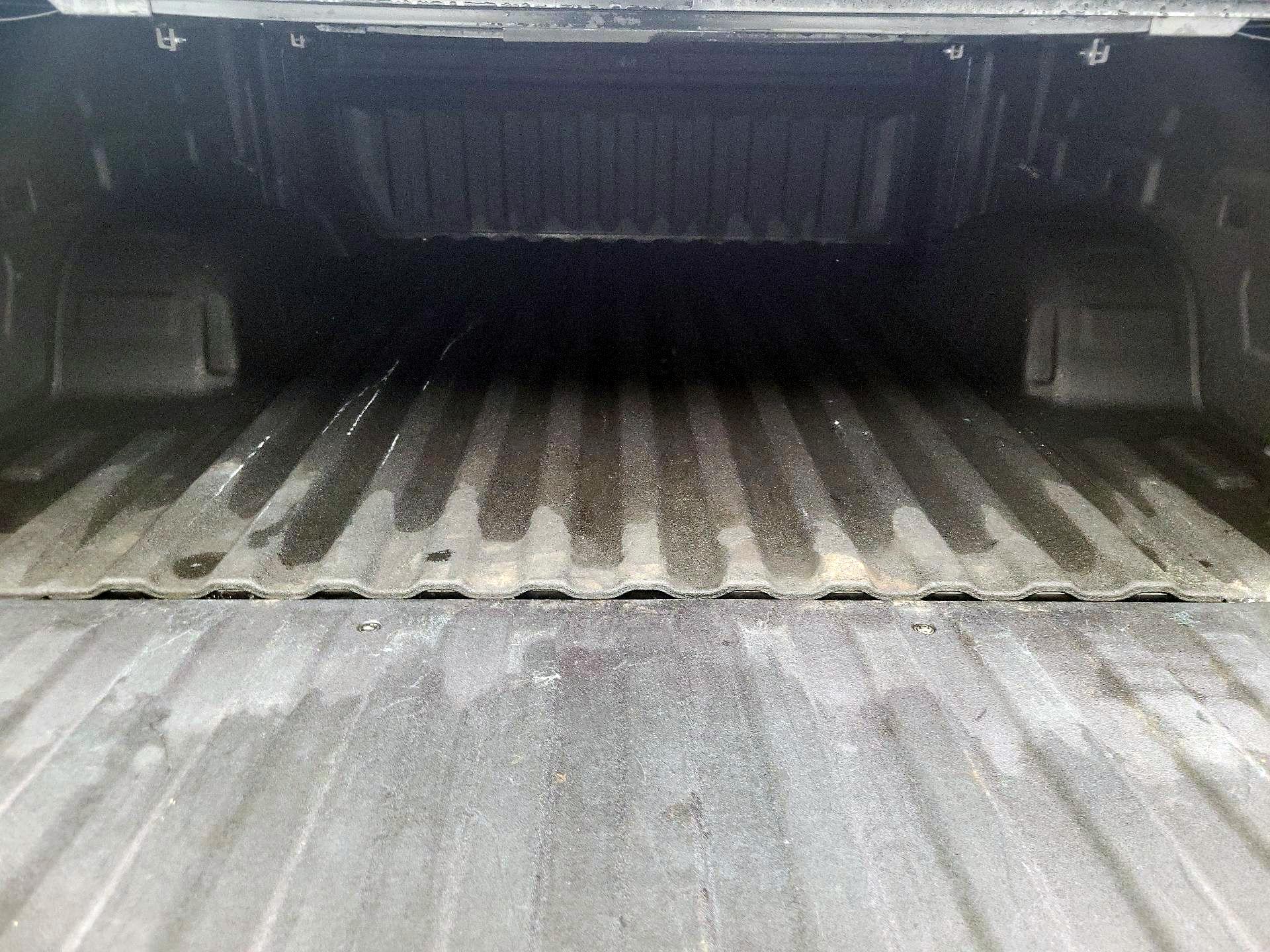 Thumbnail: 2019 Chevrolet Silverado 1500 - 20