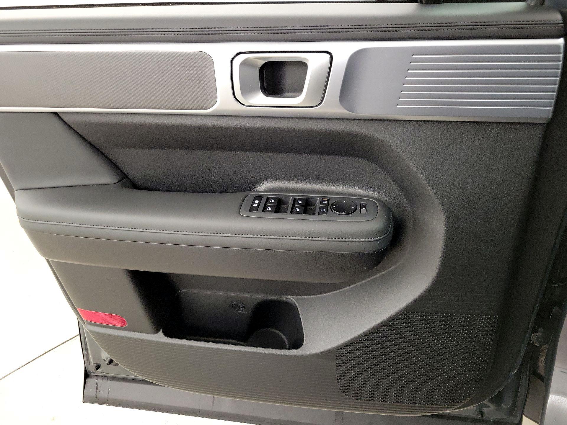 Thumbnail: 2025 Hyundai Santa Fe - 12