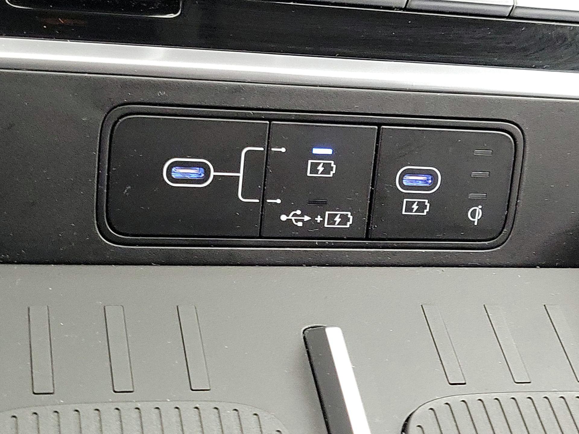 Thumbnail: 2025 Hyundai Santa Fe - 18