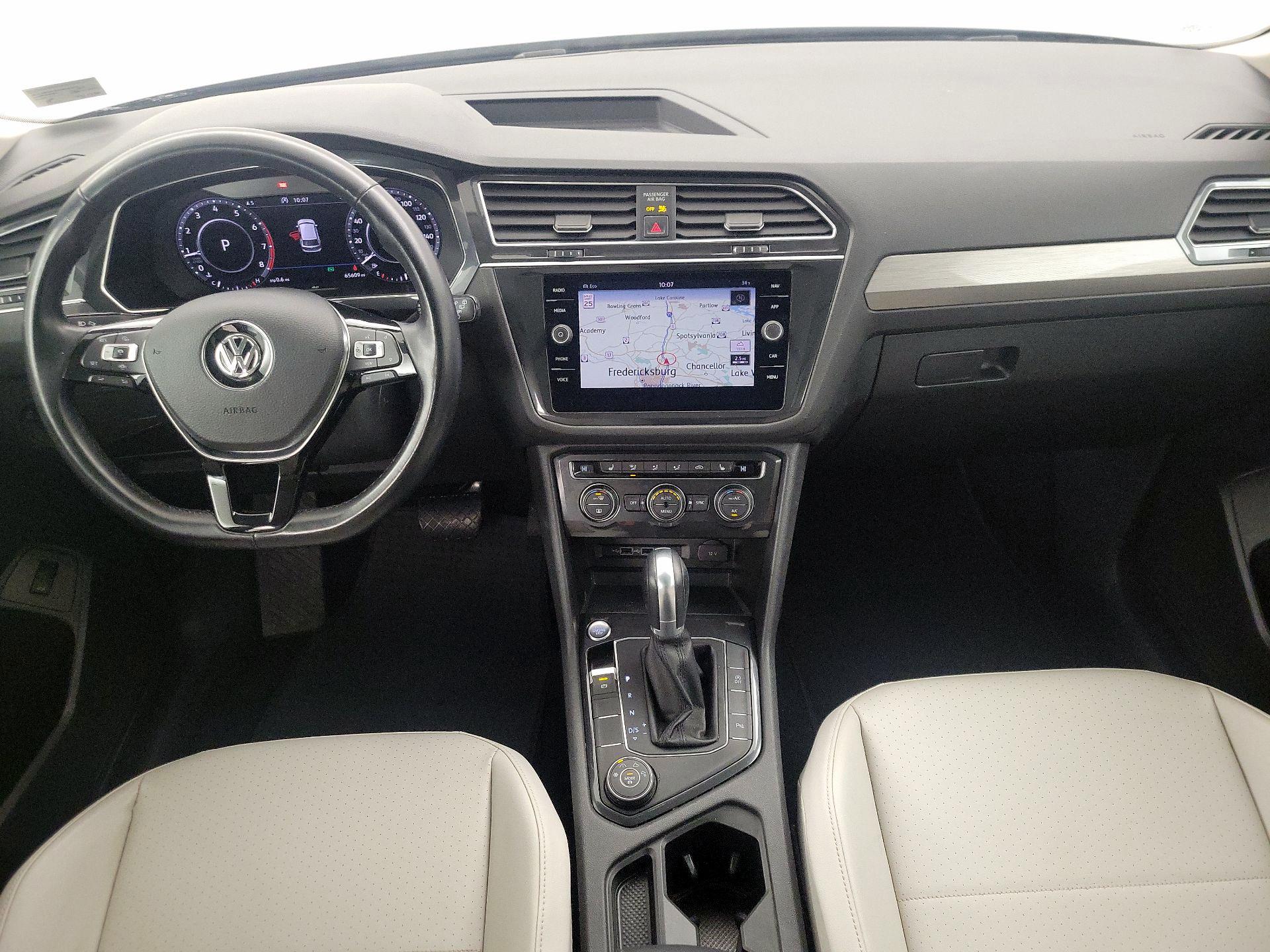 Thumbnail: 2019 Volkswagen Tiguan - 9