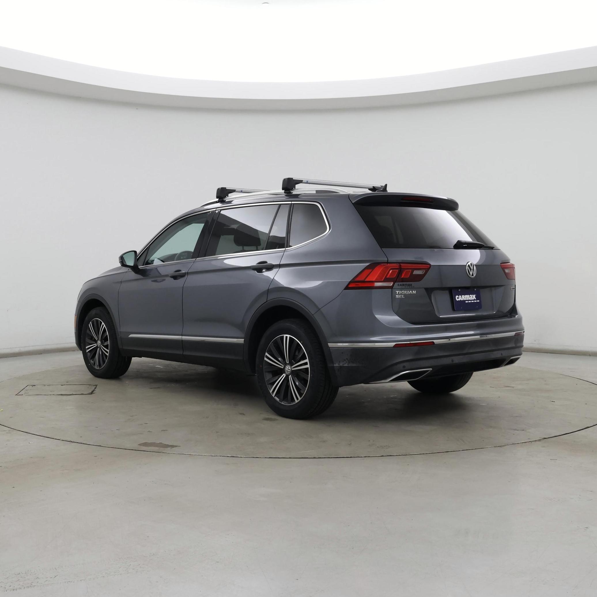 Thumbnail: 2019 Volkswagen Tiguan - 2