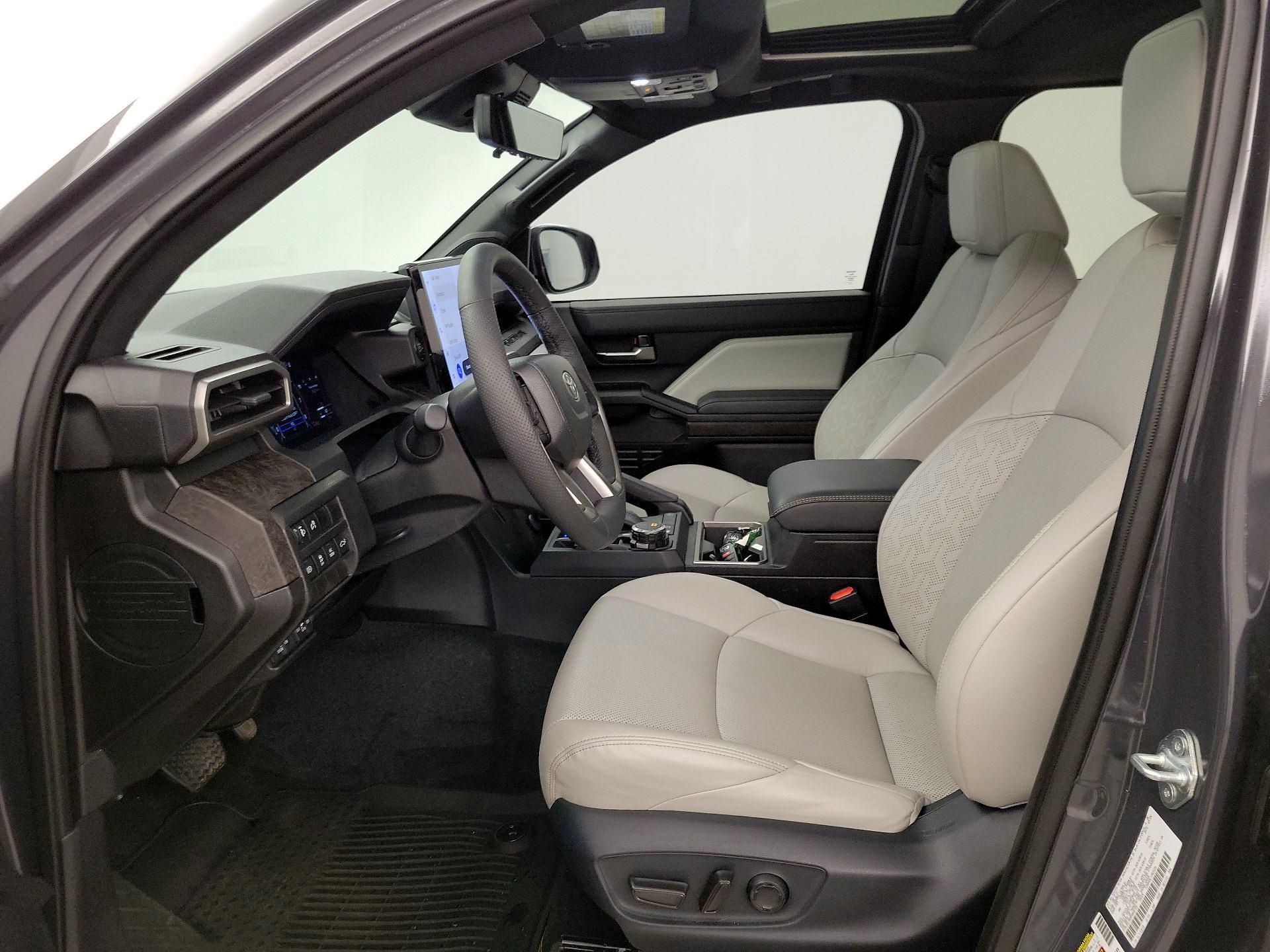 Thumbnail: 2024 Toyota Tacoma - 11