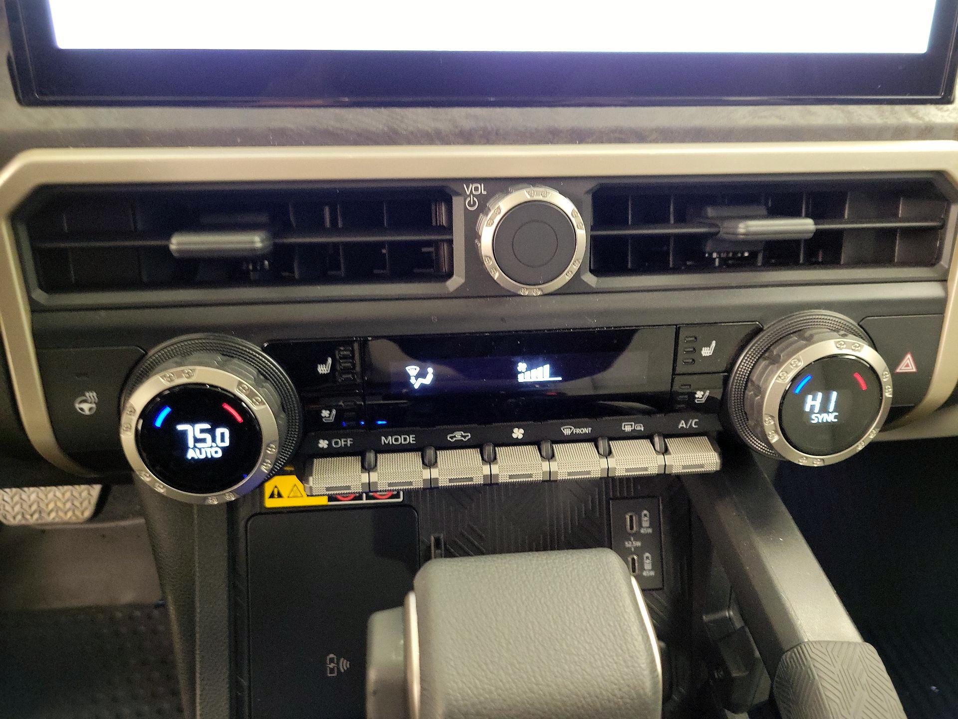 Thumbnail: 2024 Toyota Tacoma - 17