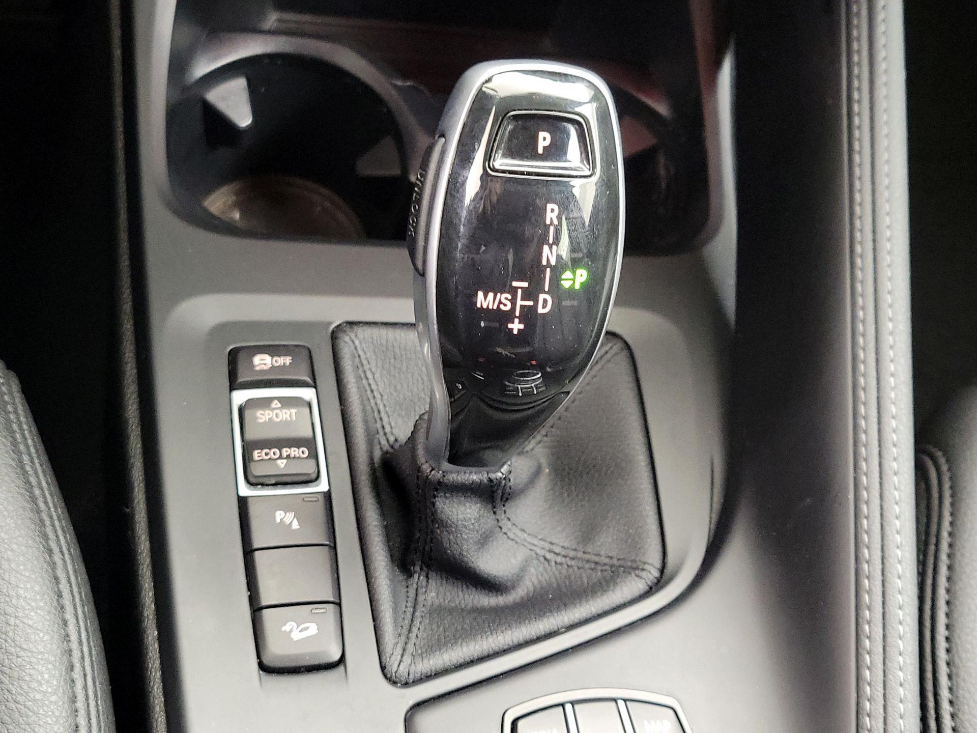 Thumbnail: 2022 BMW X1 - 18