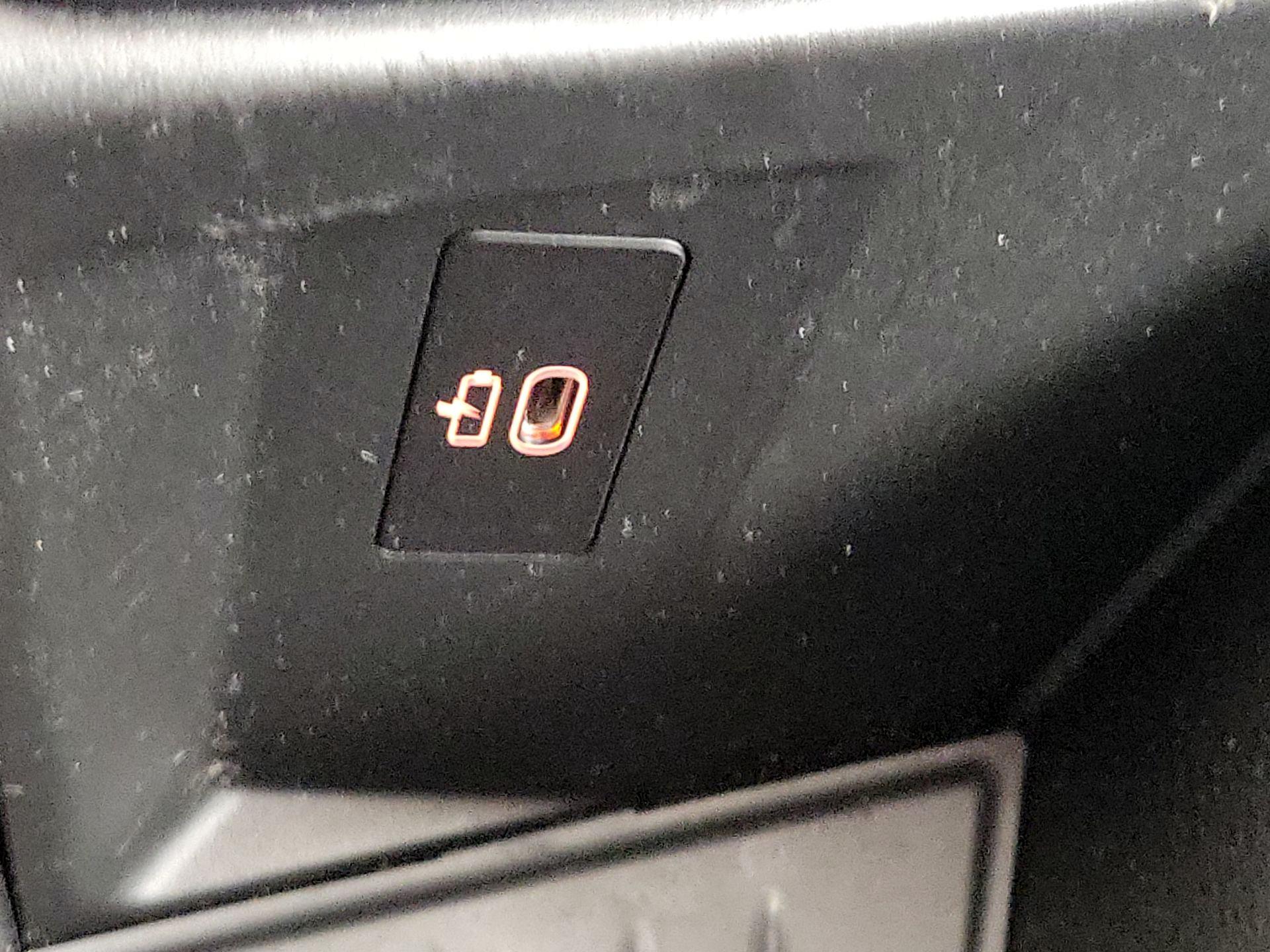 Thumbnail: 2022 BMW X1 - 19