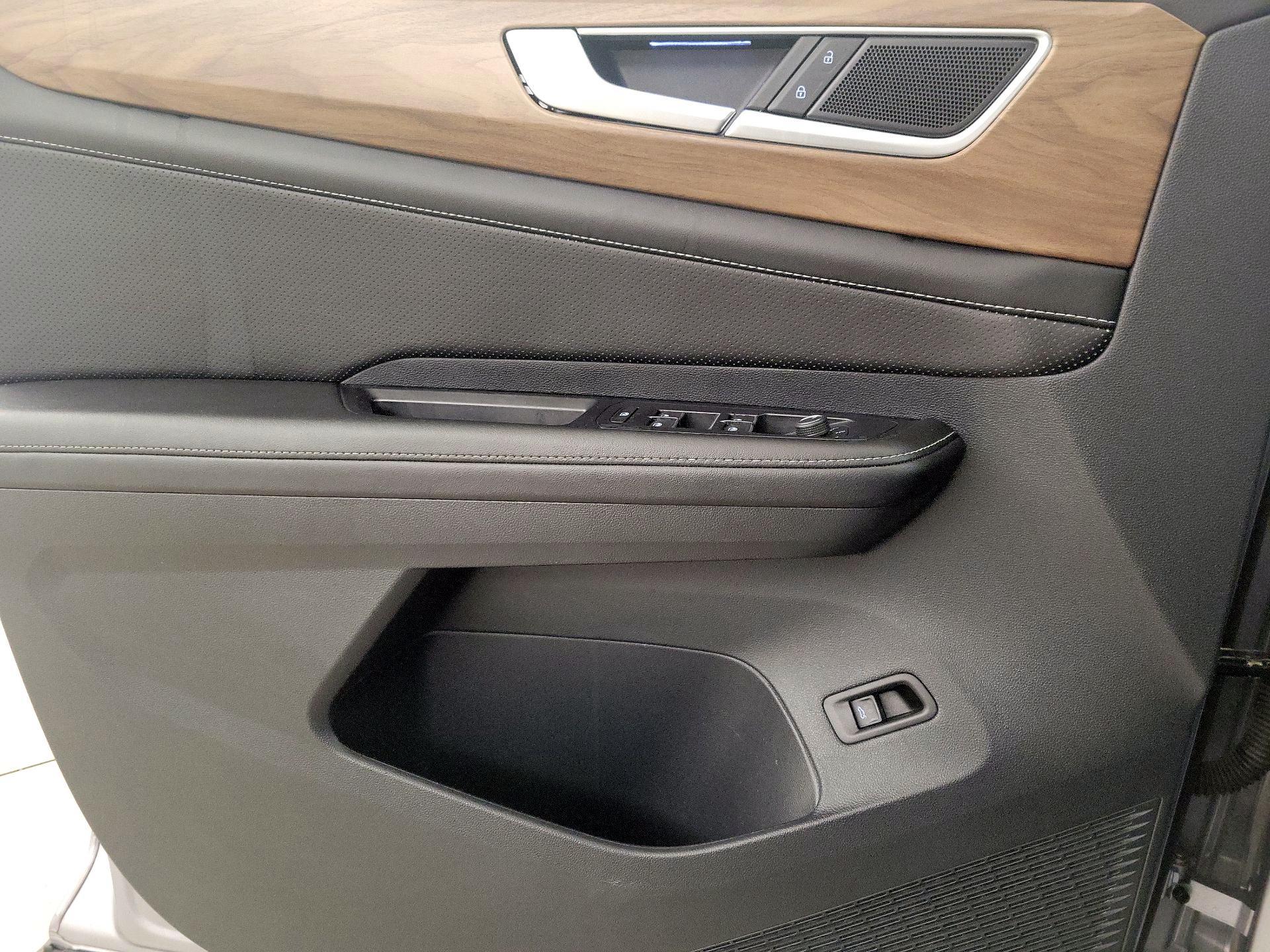 Thumbnail: 2024 Volkswagen Atlas - 12