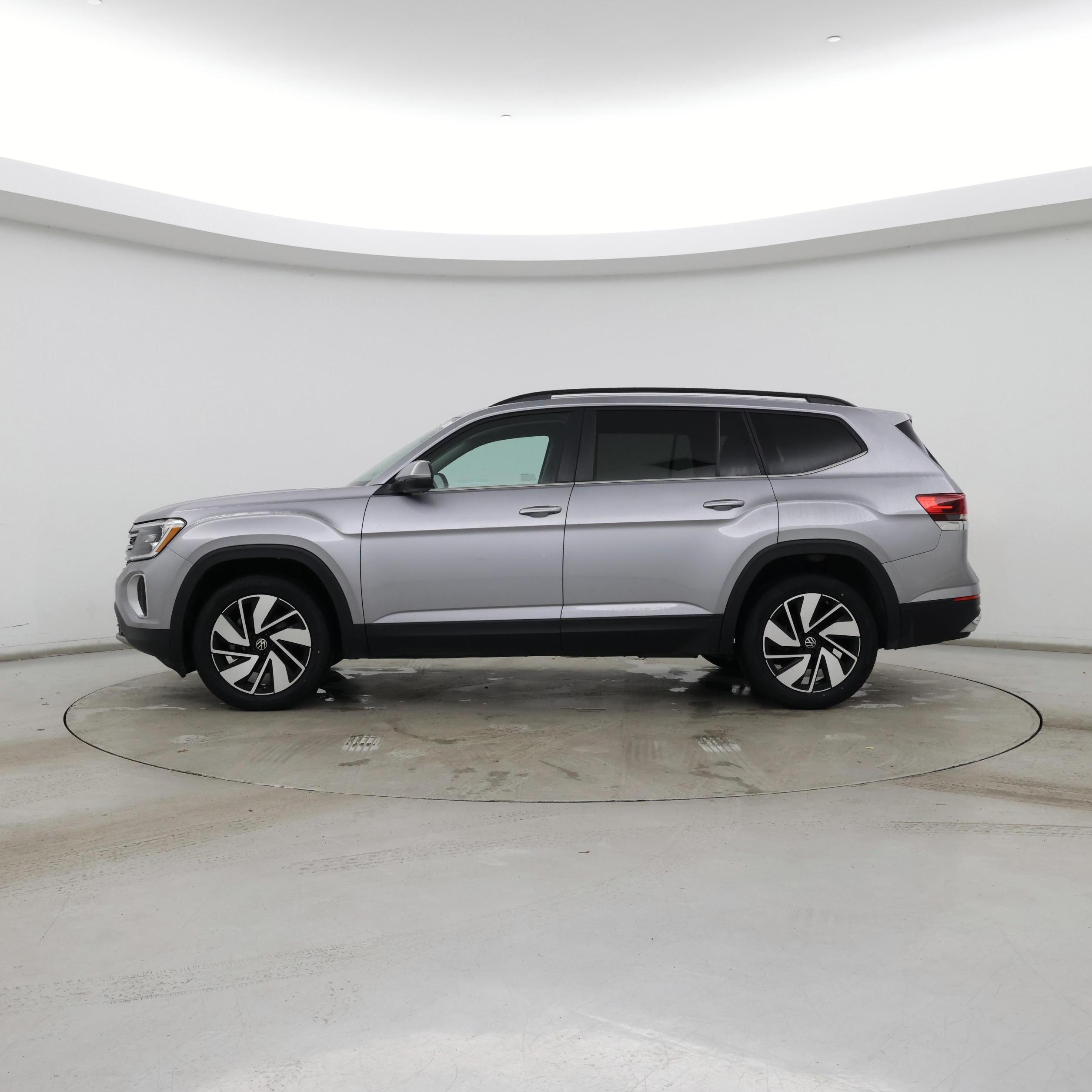 Thumbnail: 2024 Volkswagen Atlas - 3