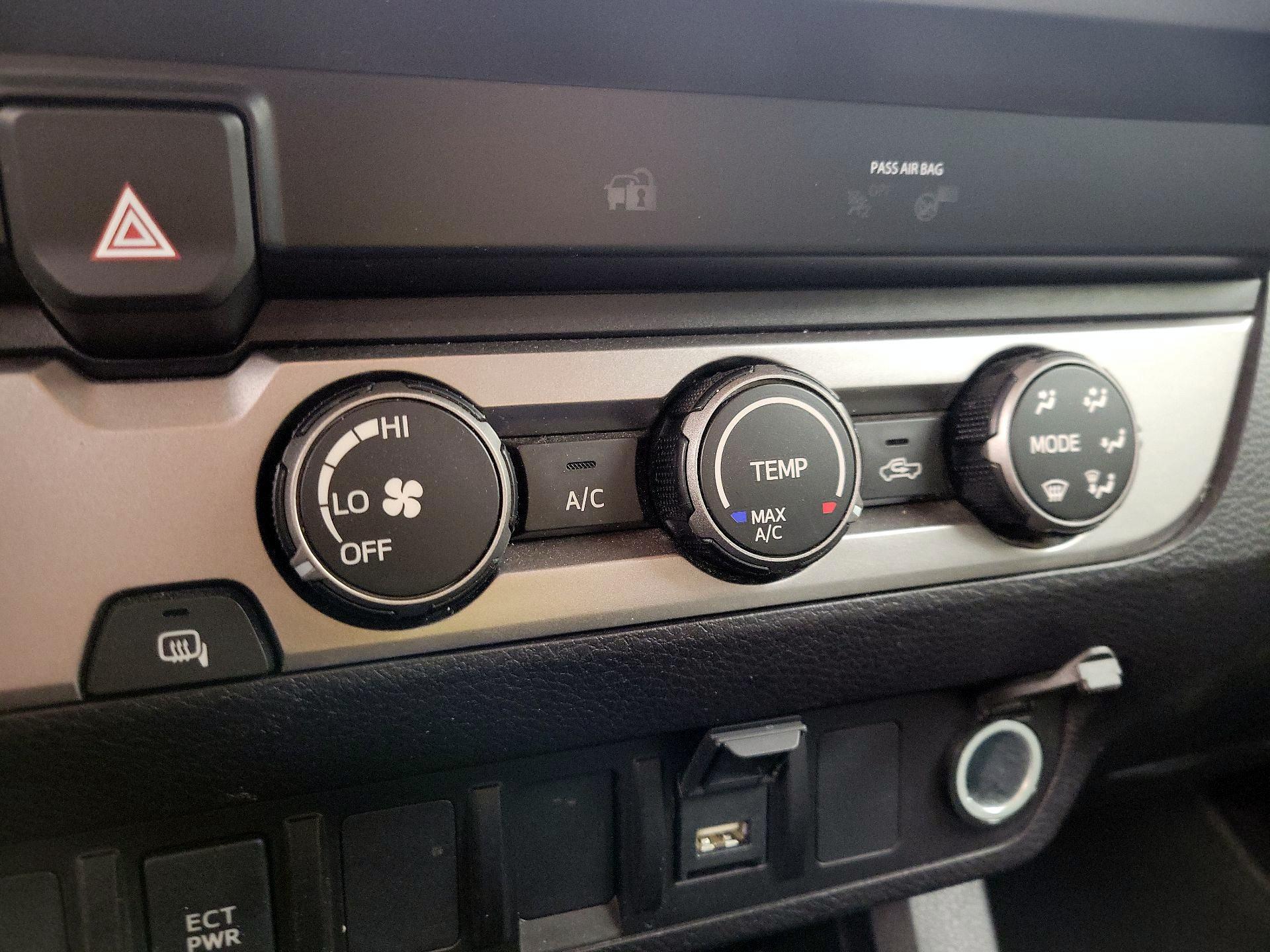 Thumbnail: 2023 Toyota Tacoma - 16