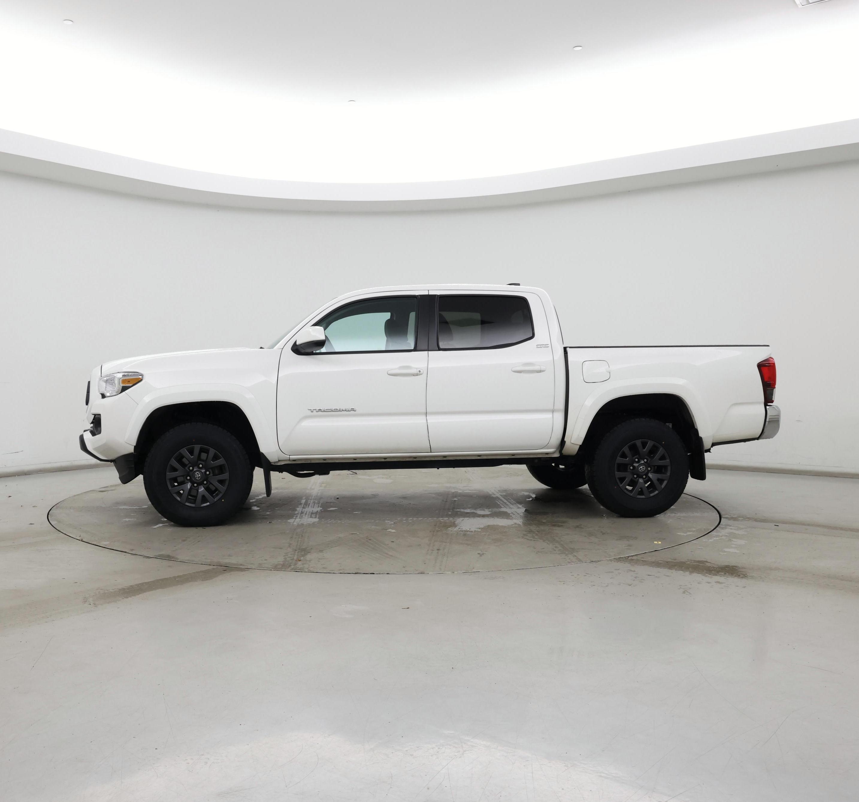 Thumbnail: 2023 Toyota Tacoma - 3