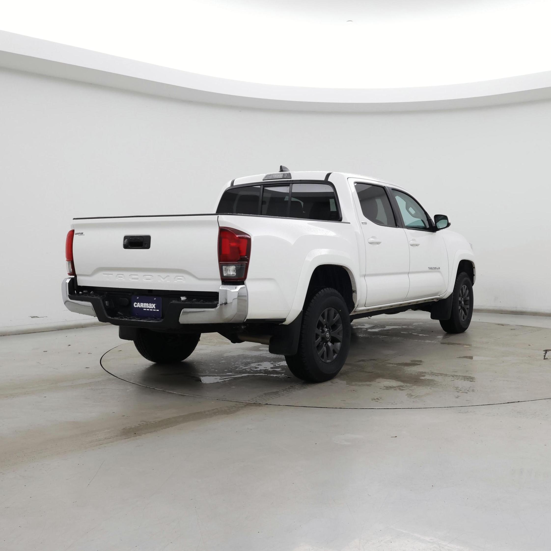 Thumbnail: 2023 Toyota Tacoma - 8