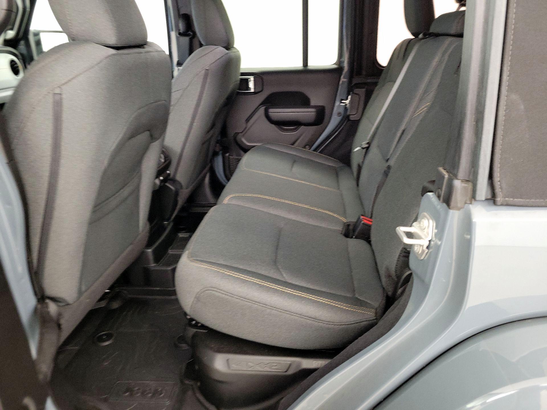 Thumbnail: 2024 Jeep Wrangler - 19