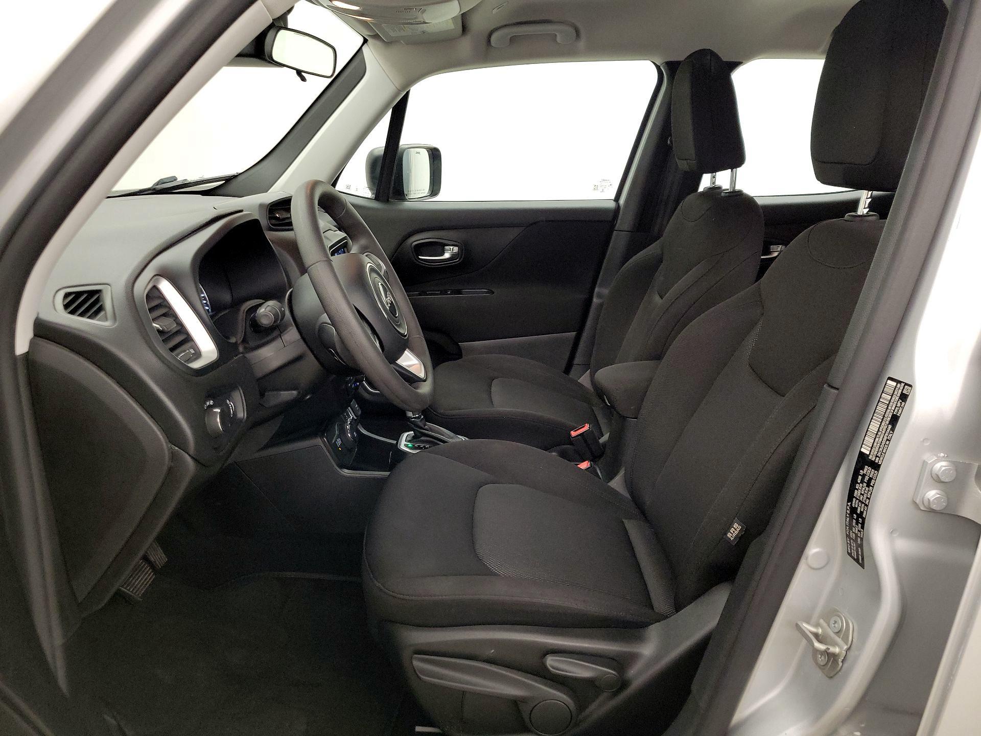 Thumbnail: 2021 Jeep Renegade - 11