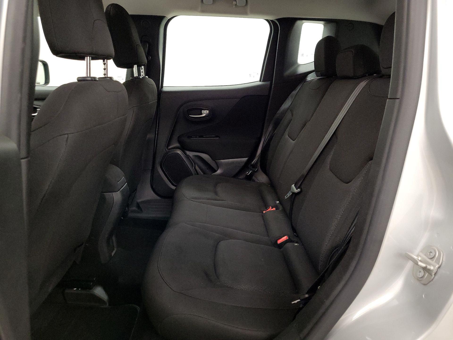 Thumbnail: 2021 Jeep Renegade - 19