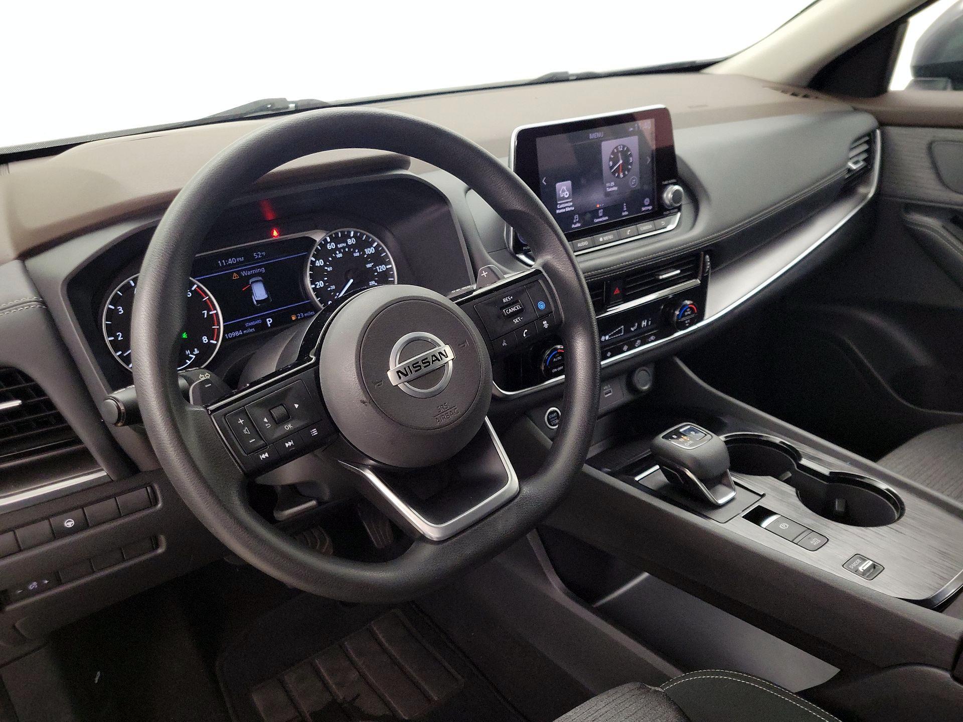 Thumbnail: 2021 Nissan Rogue - 9