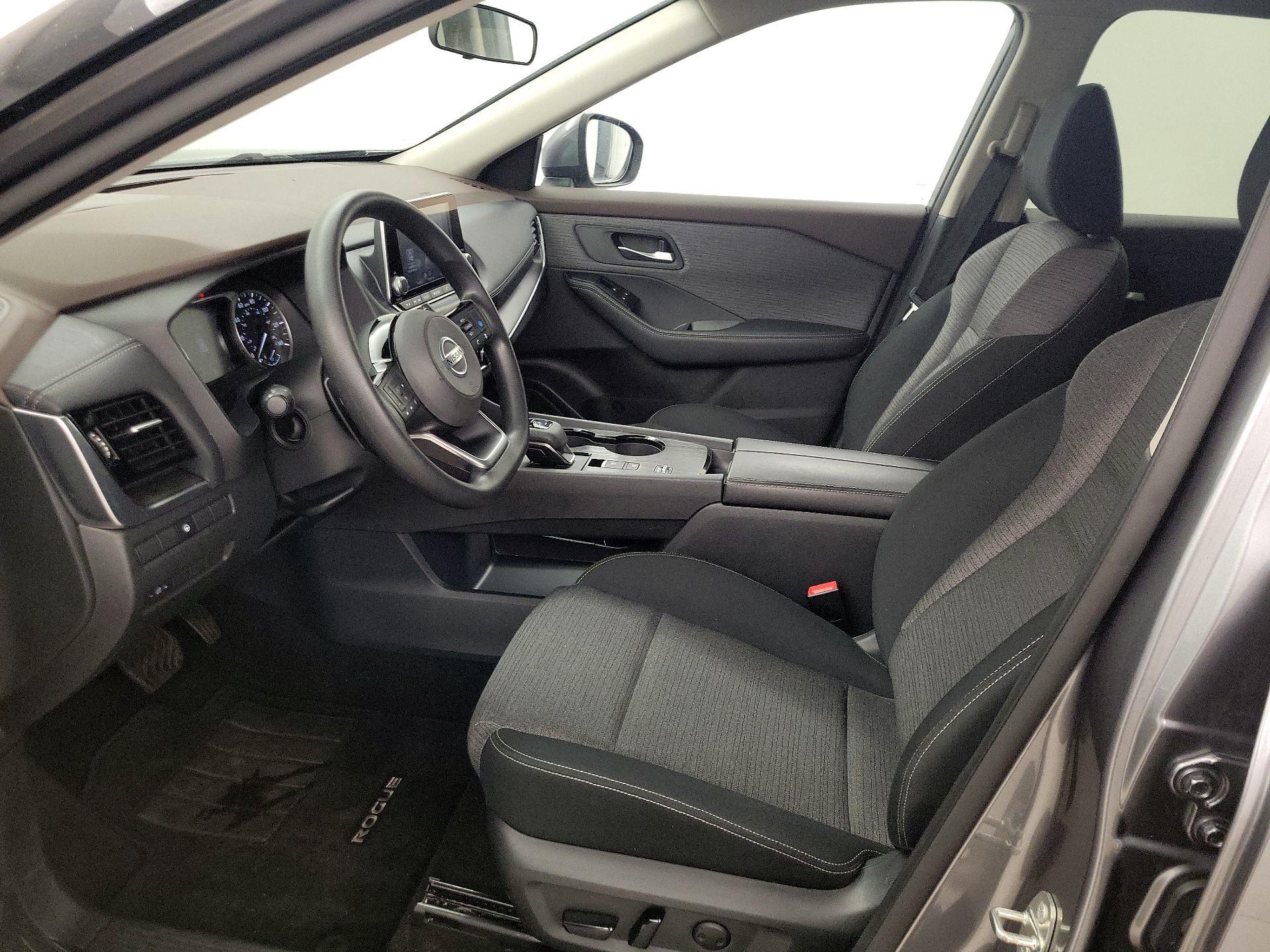 Thumbnail: 2021 Nissan Rogue - 11