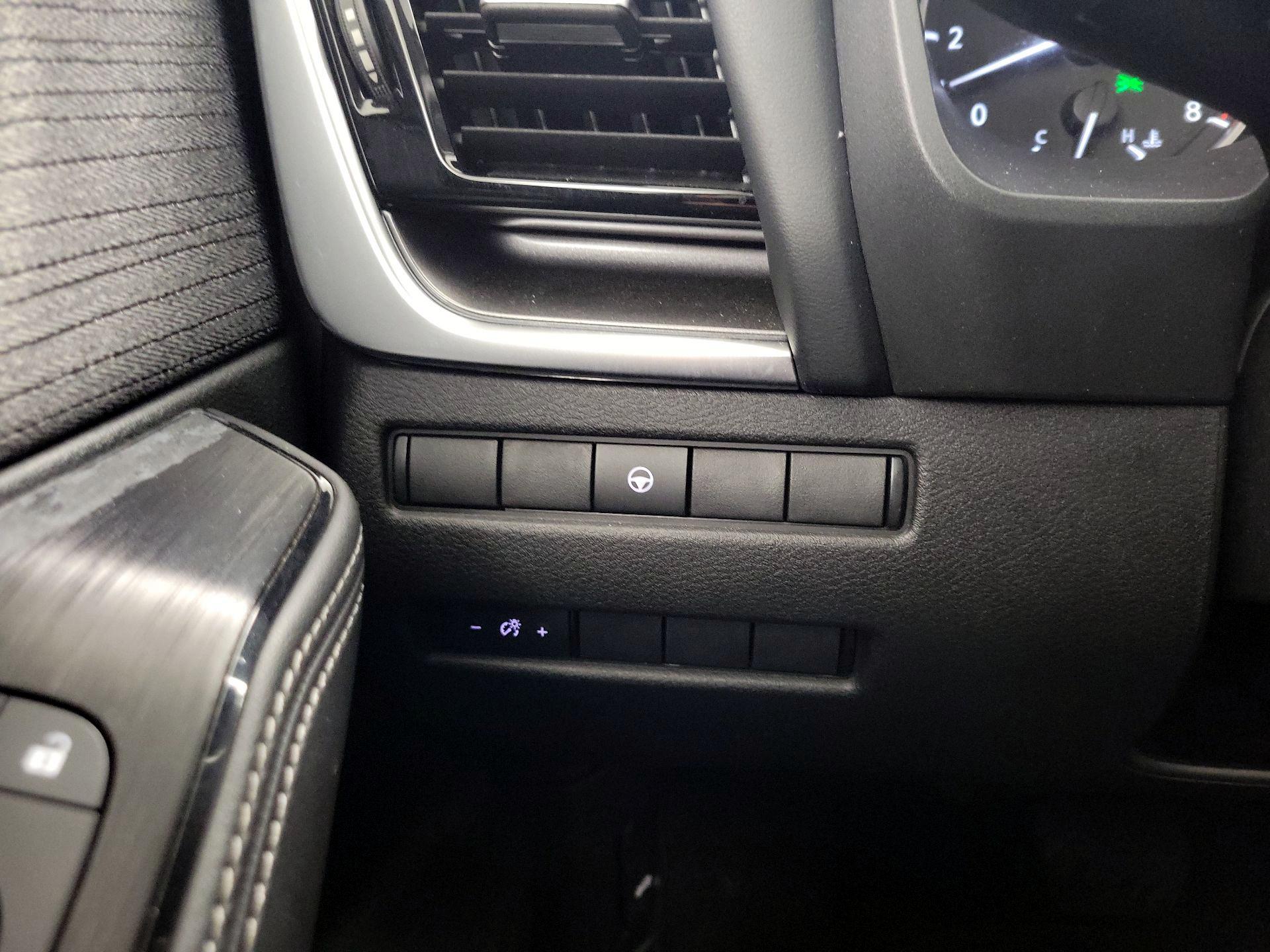 Thumbnail: 2021 Nissan Rogue - 13