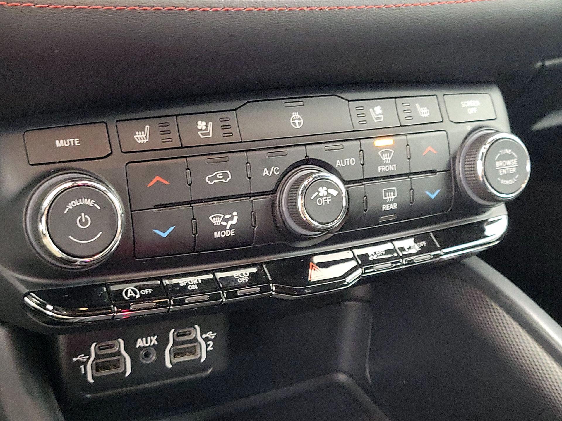 Thumbnail: 2023 Dodge Durango - 17