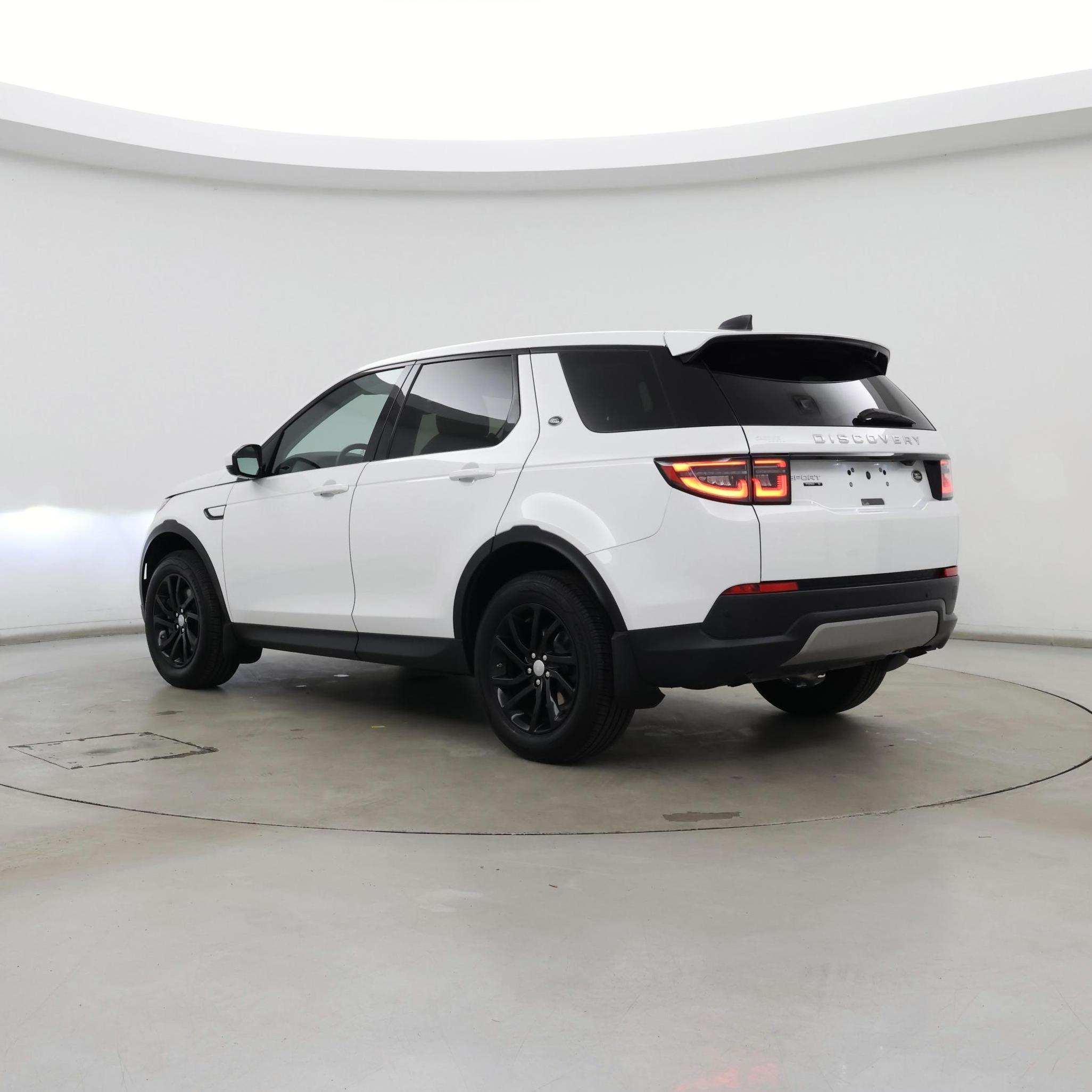 Thumbnail: 2020 Land Rover Discovery Sport - 2