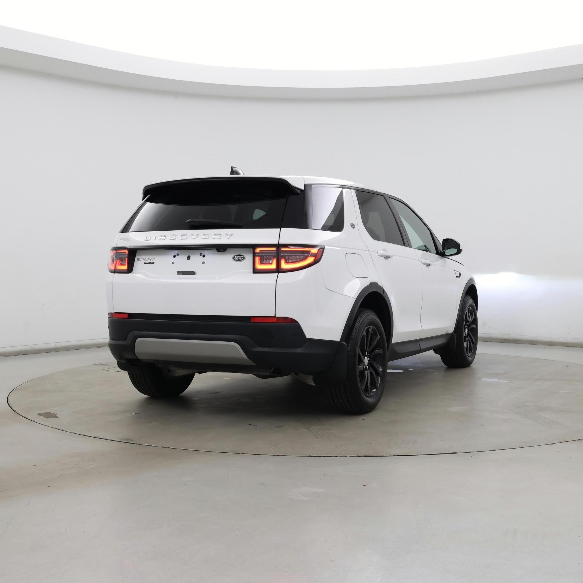 Thumbnail: 2020 Land Rover Discovery Sport - 8