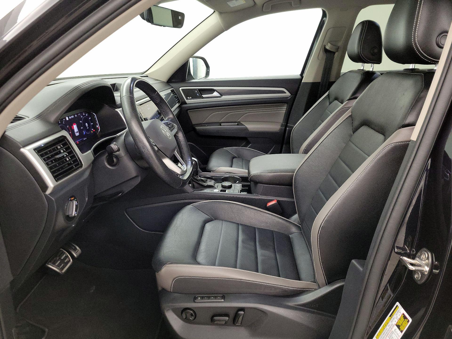 Thumbnail: 2022 Volkswagen Atlas - 11