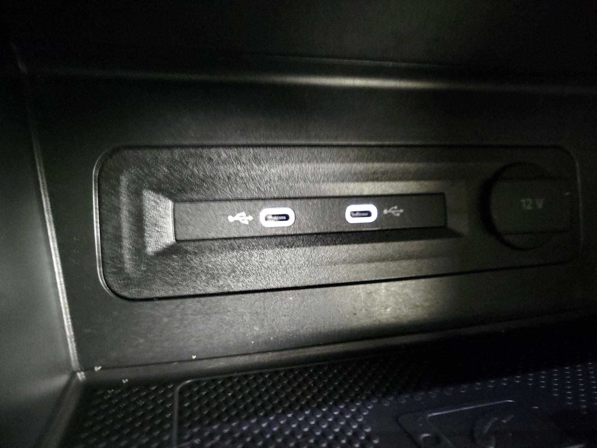 Thumbnail: 2022 Volkswagen Atlas - 19