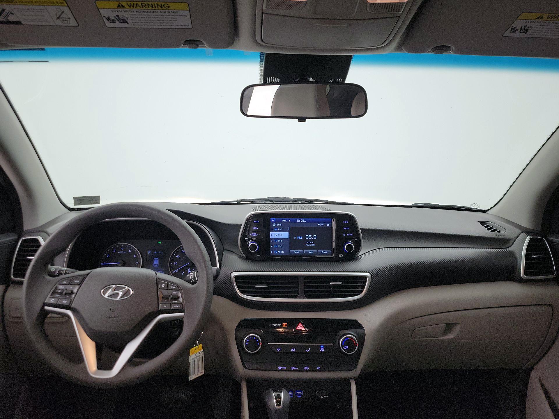 Thumbnail: 2019 Hyundai Tucson - 9