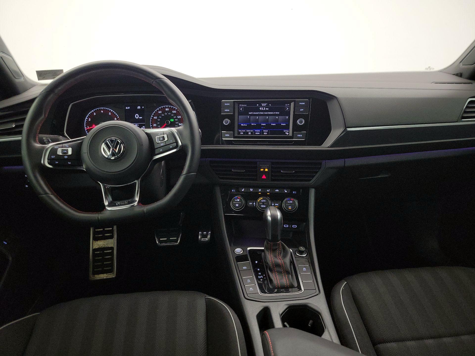 Thumbnail: 2021 Volkswagen Jetta - 9