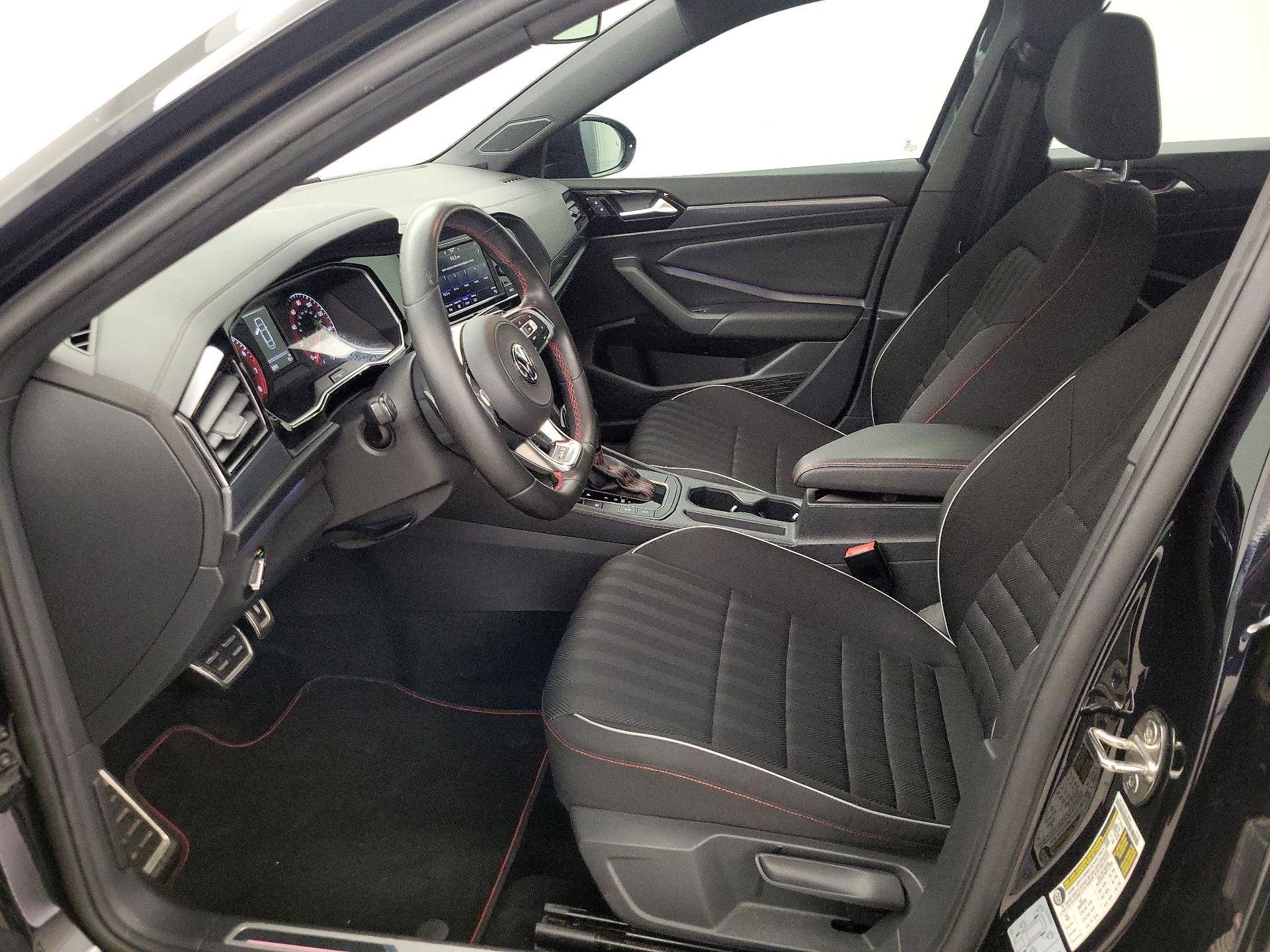 Thumbnail: 2021 Volkswagen Jetta - 11