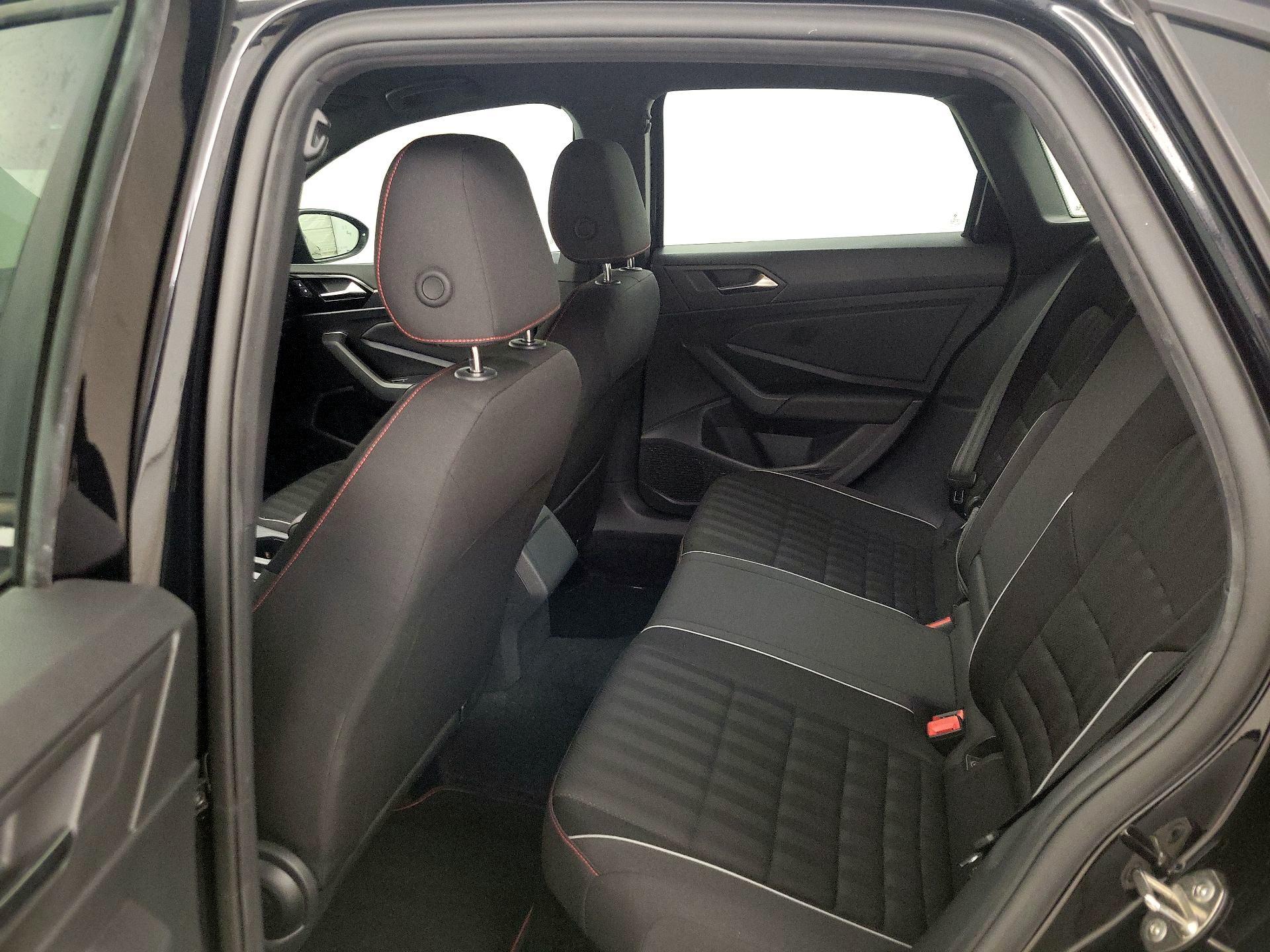 Thumbnail: 2021 Volkswagen Jetta - 19