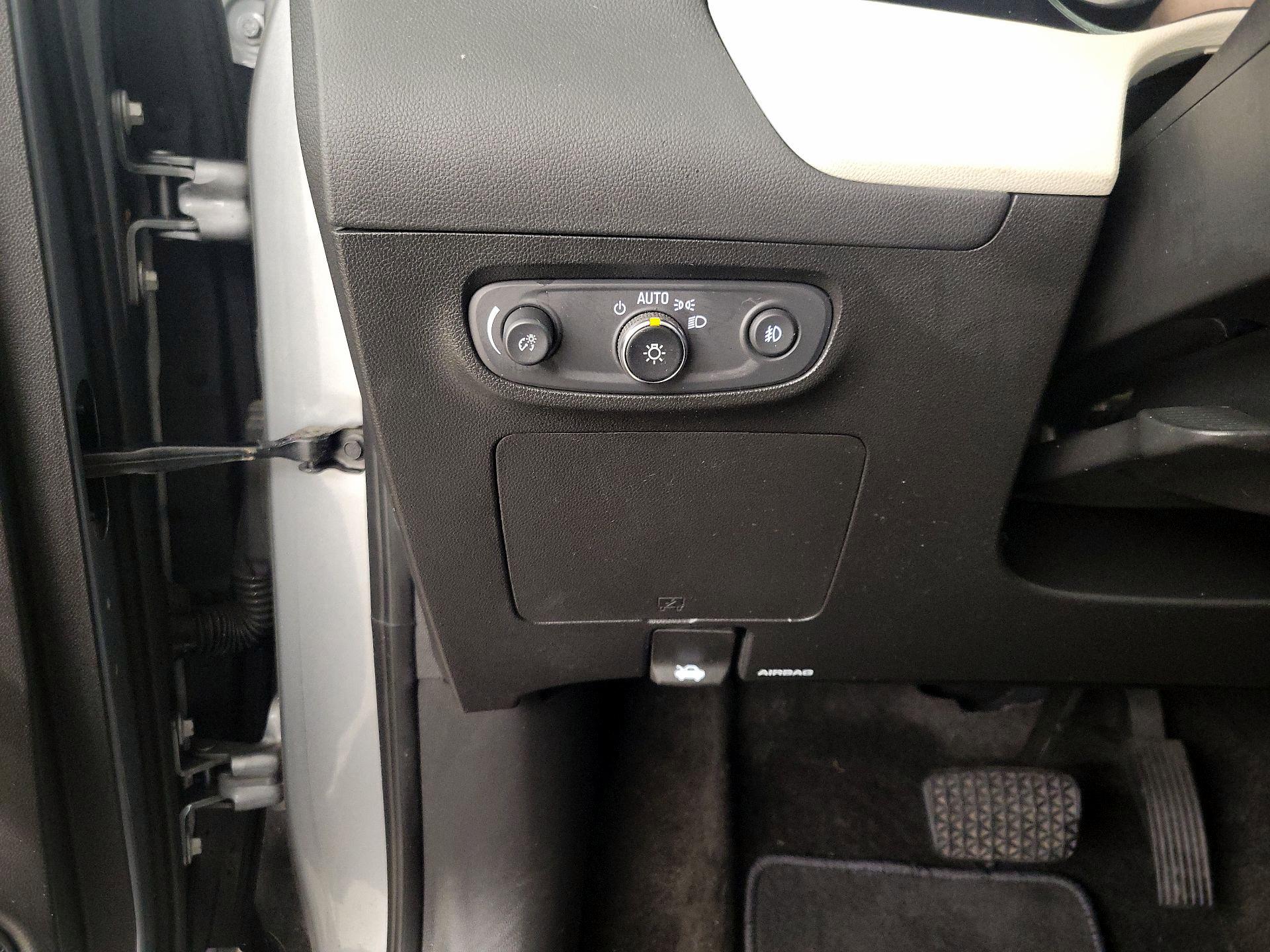 Thumbnail: 2023 Buick Encore GX - 13