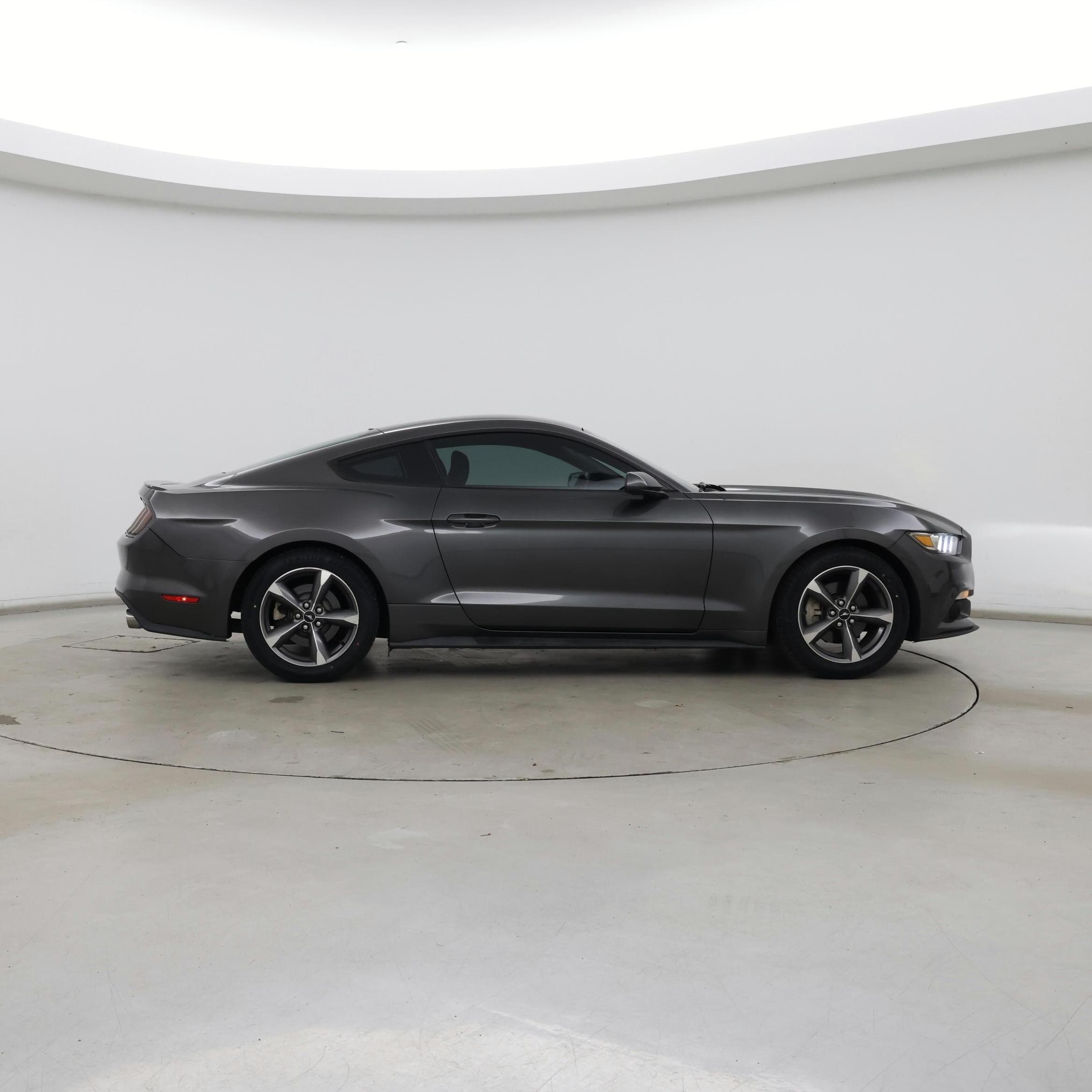 Thumbnail: 2015 Ford Mustang - 7