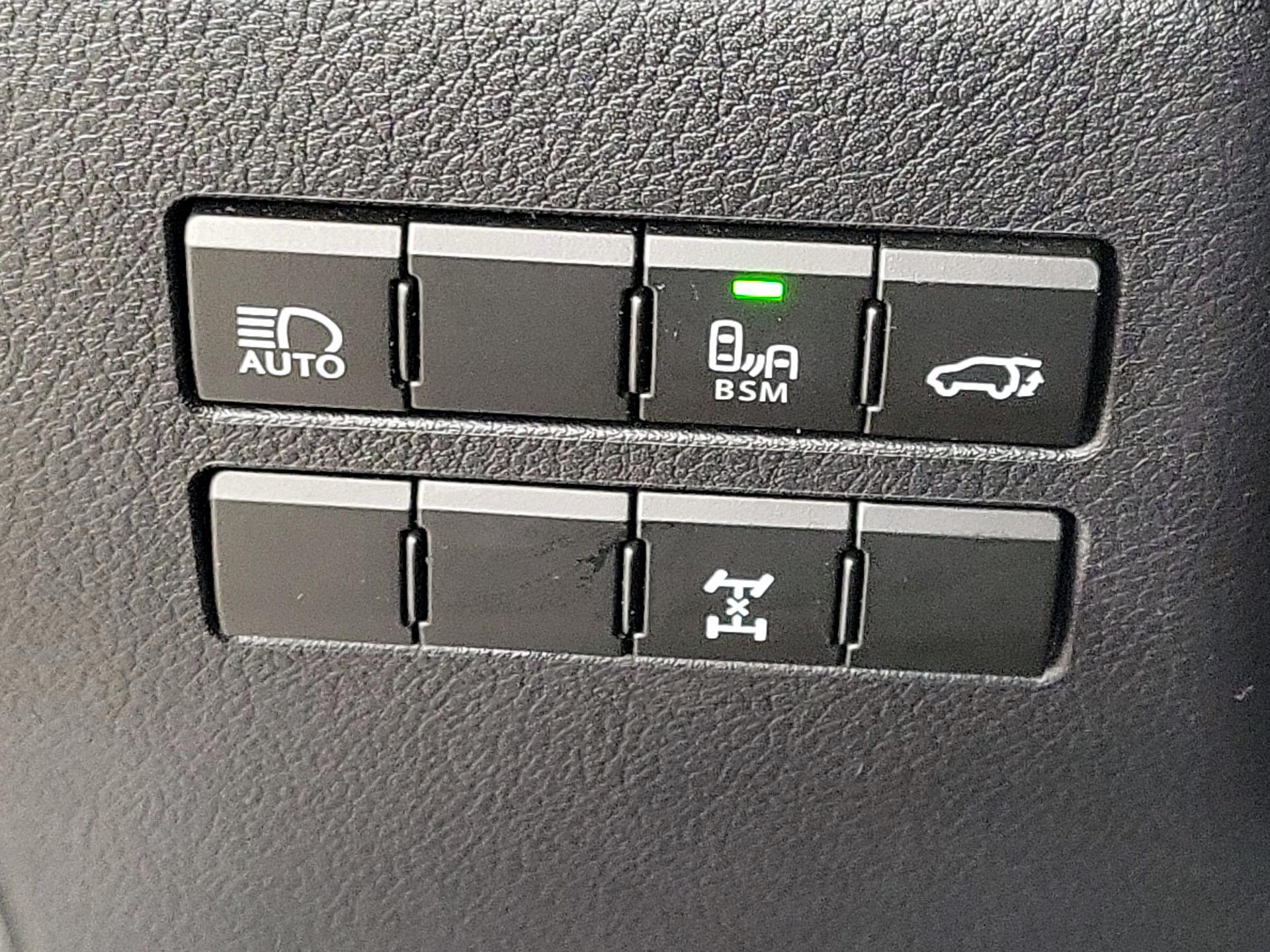 Thumbnail: 2018 Lexus NX - 13