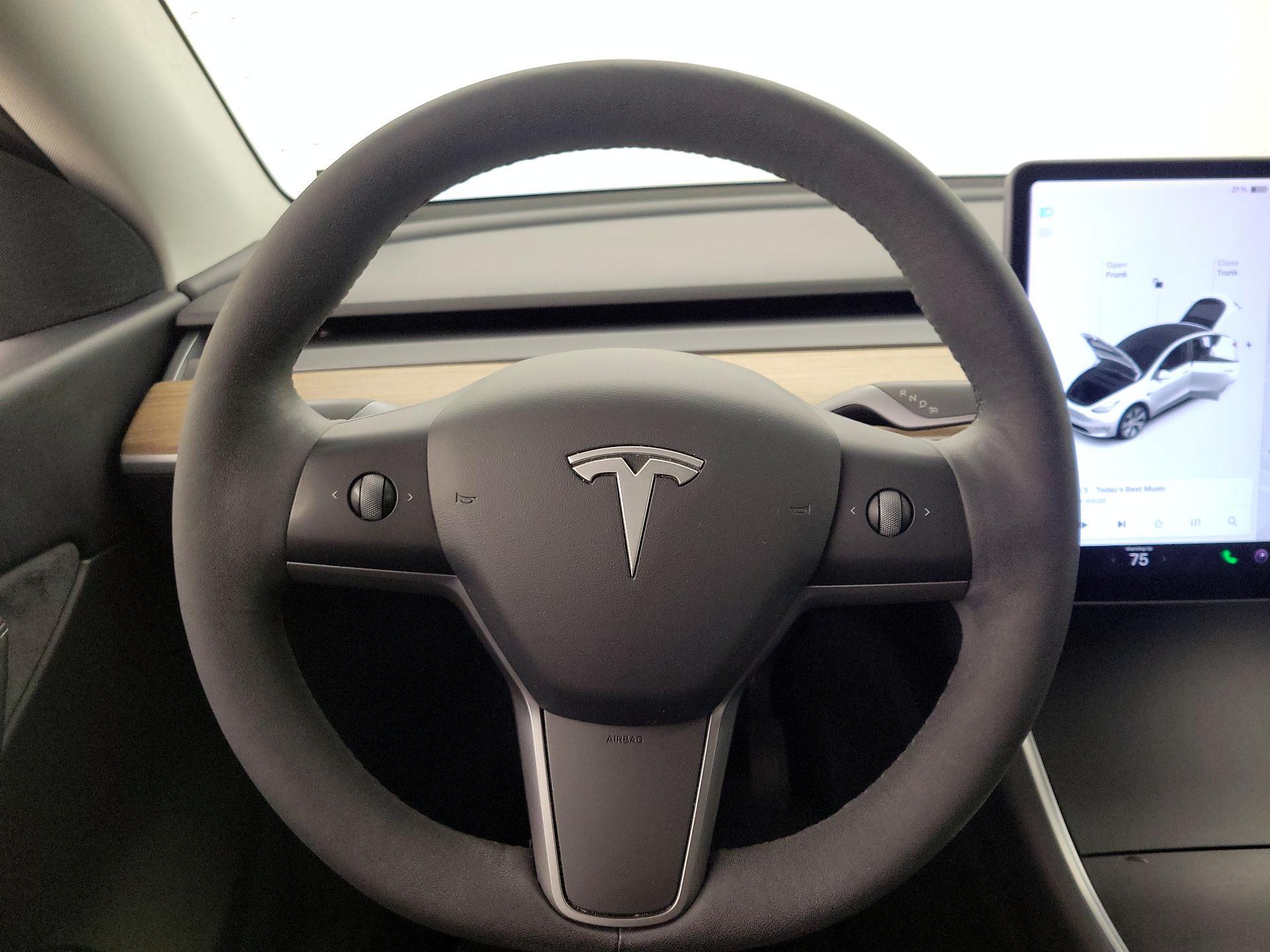 Thumbnail: 2021 Tesla Model Y - 10