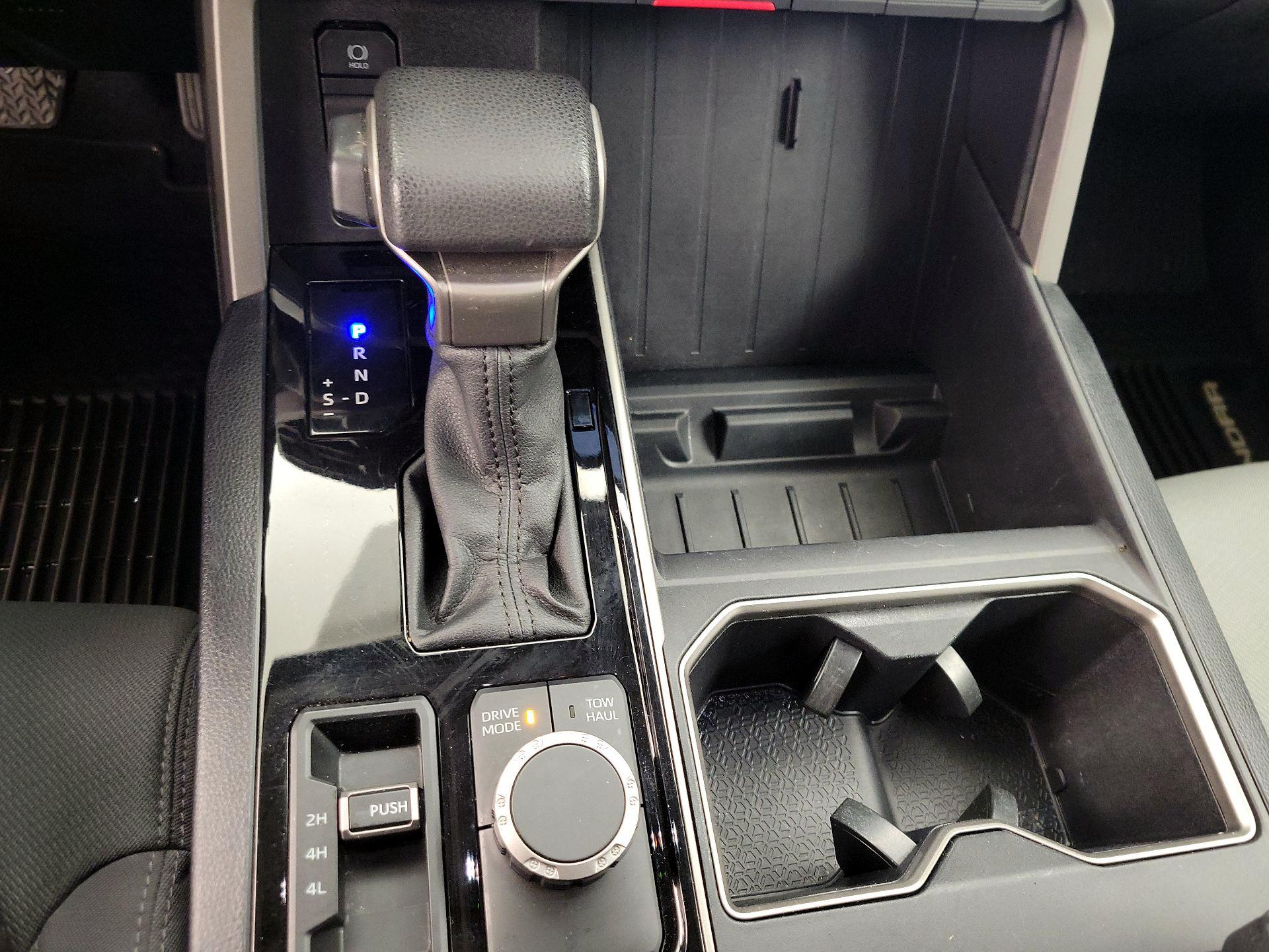 Thumbnail: 2023 Toyota Tundra - 18