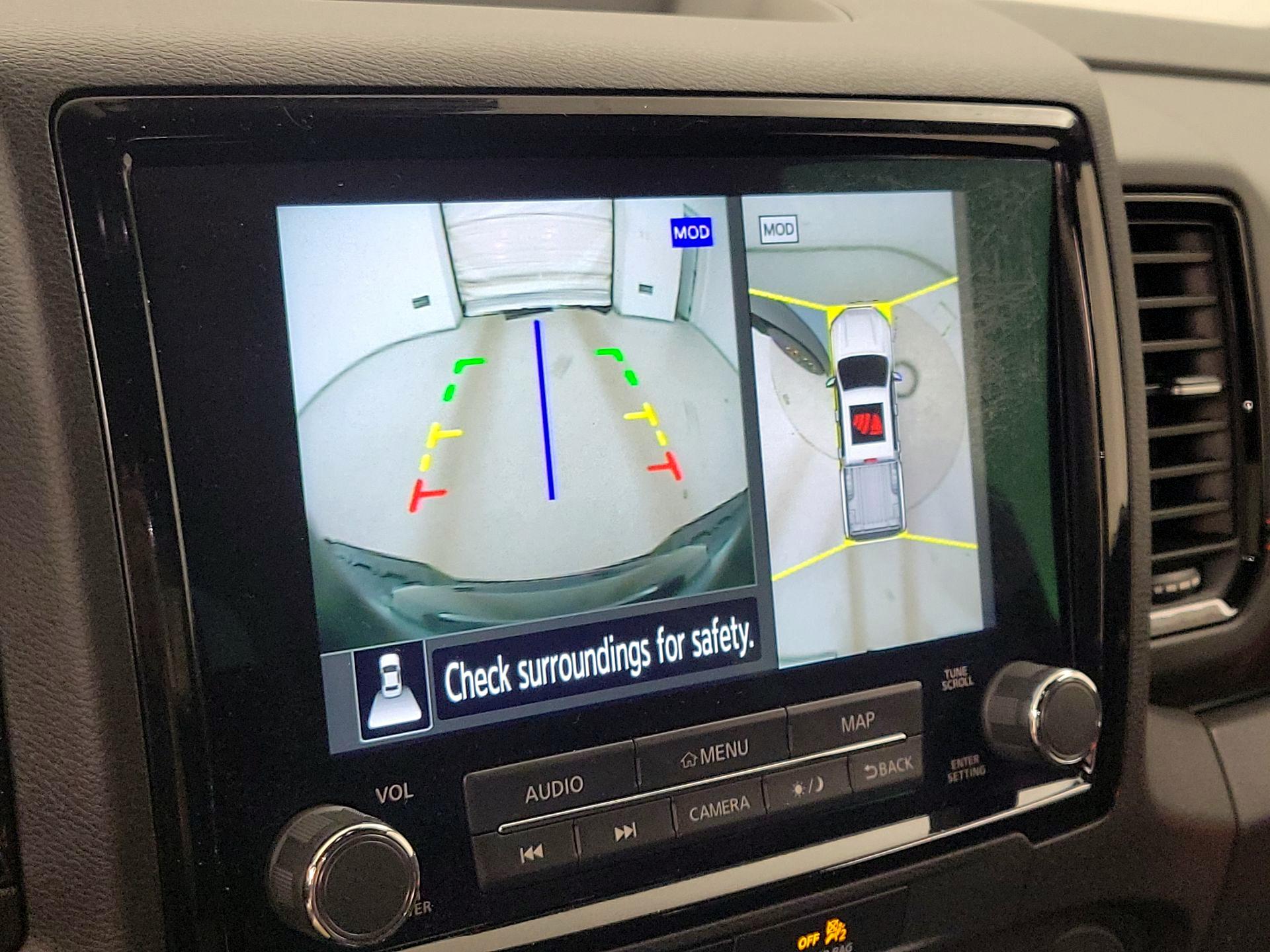 Thumbnail: 2023 Nissan Frontier - 15