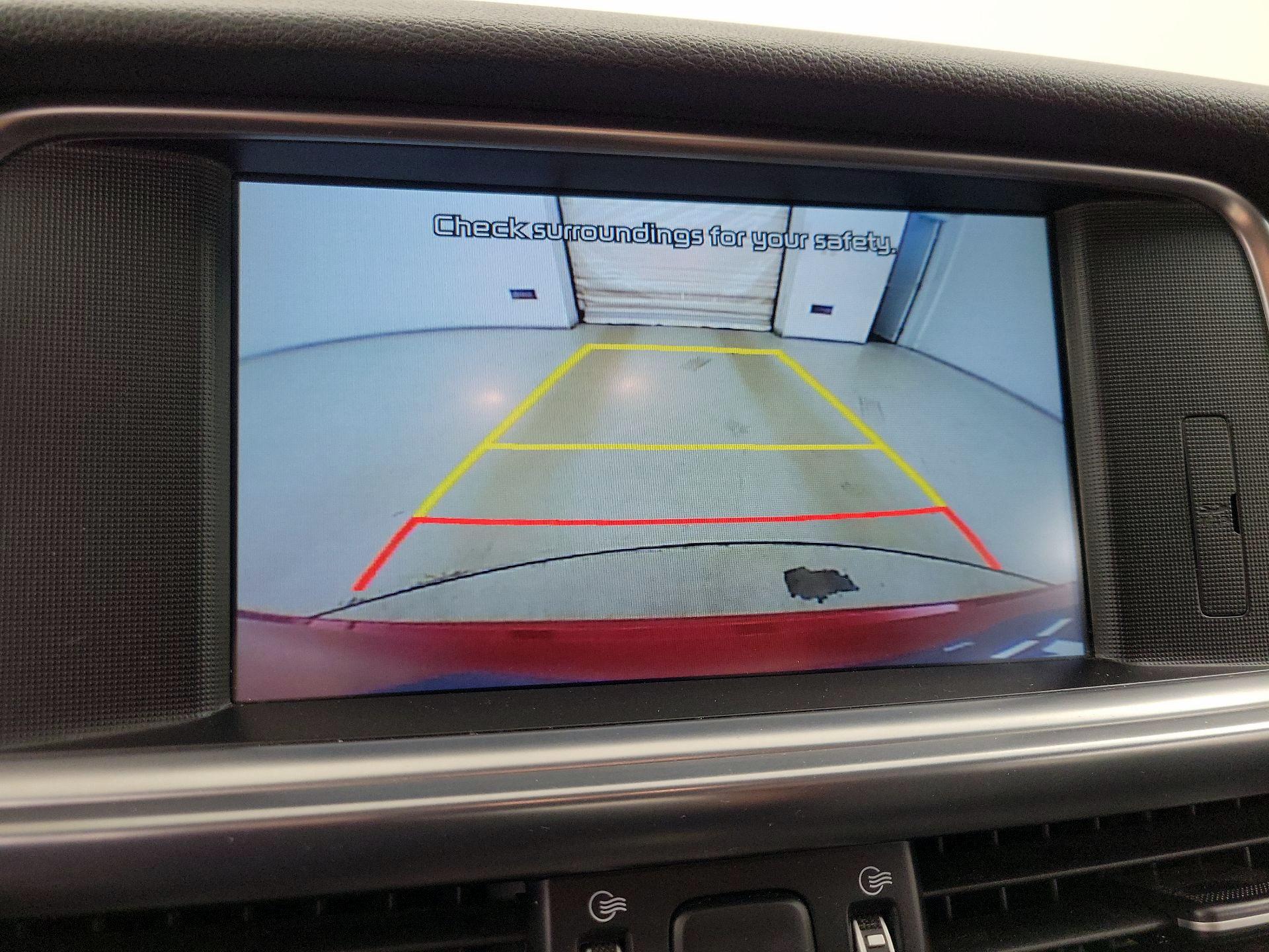 Thumbnail: 2018 Kia Optima - 15