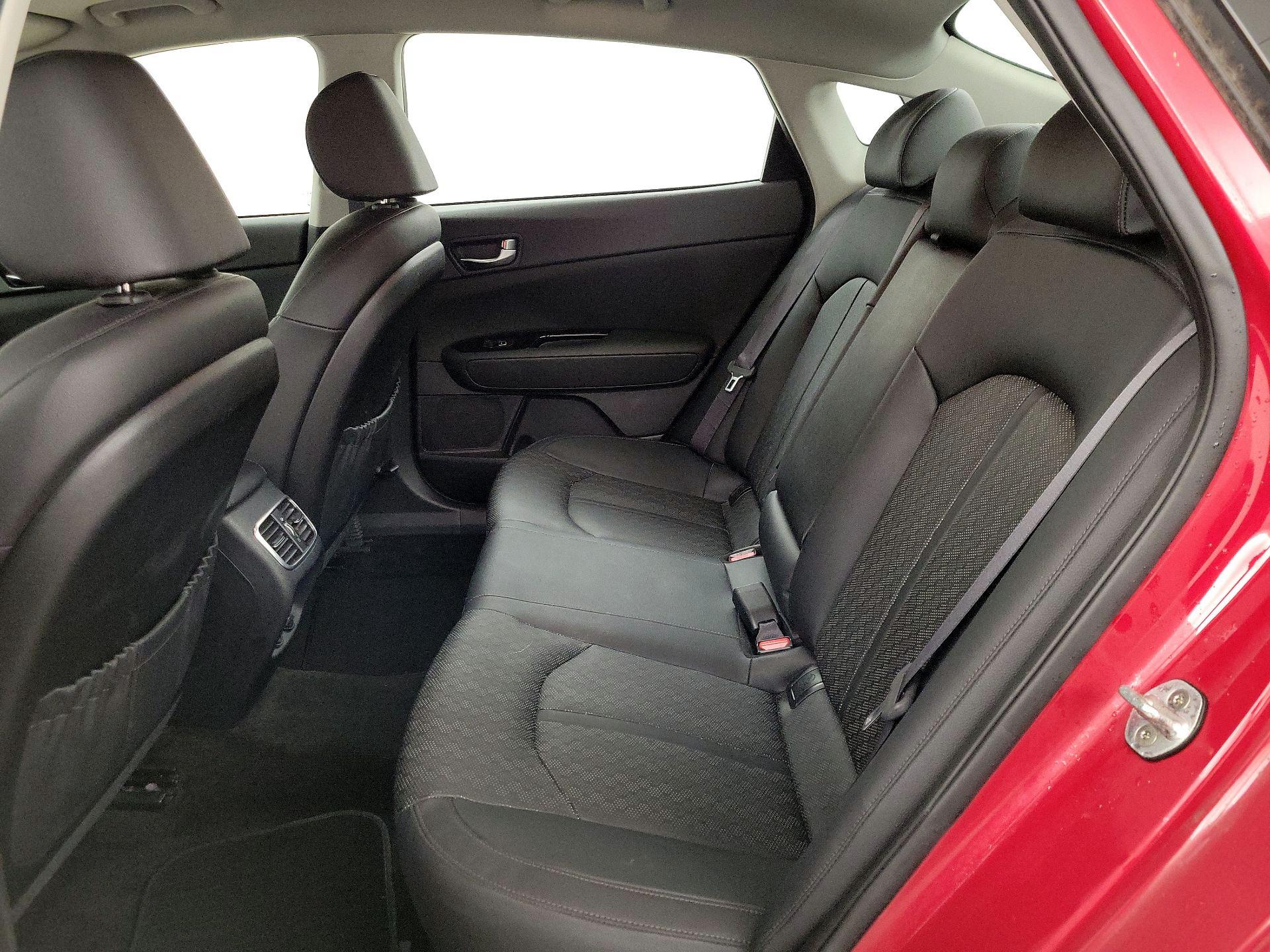 Thumbnail: 2018 Kia Optima - 20