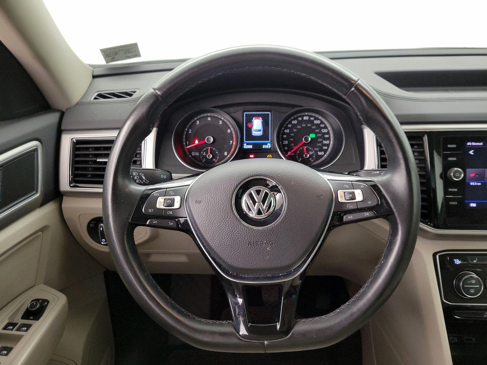 Thumbnail: 2018 Volkswagen Atlas - 10