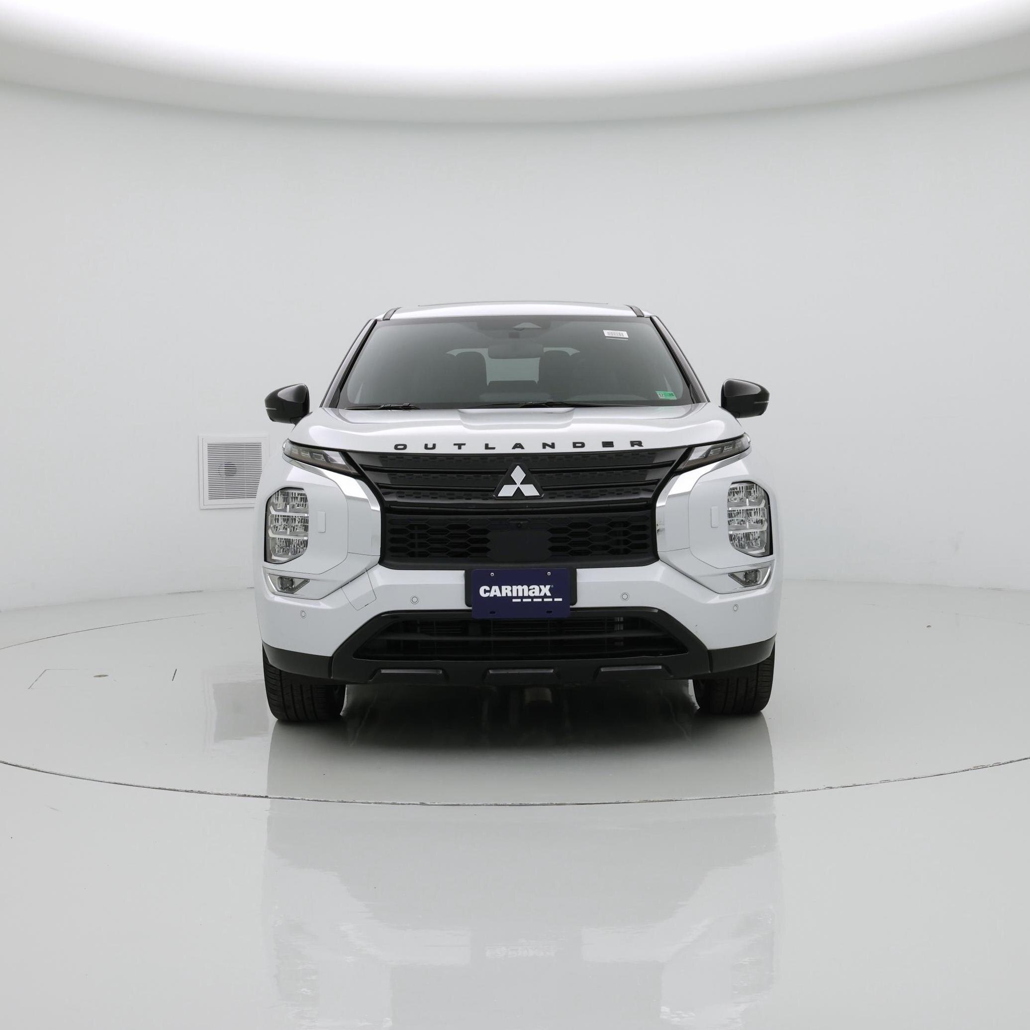 Thumbnail: 2024 Mitsubishi Outlander - 5